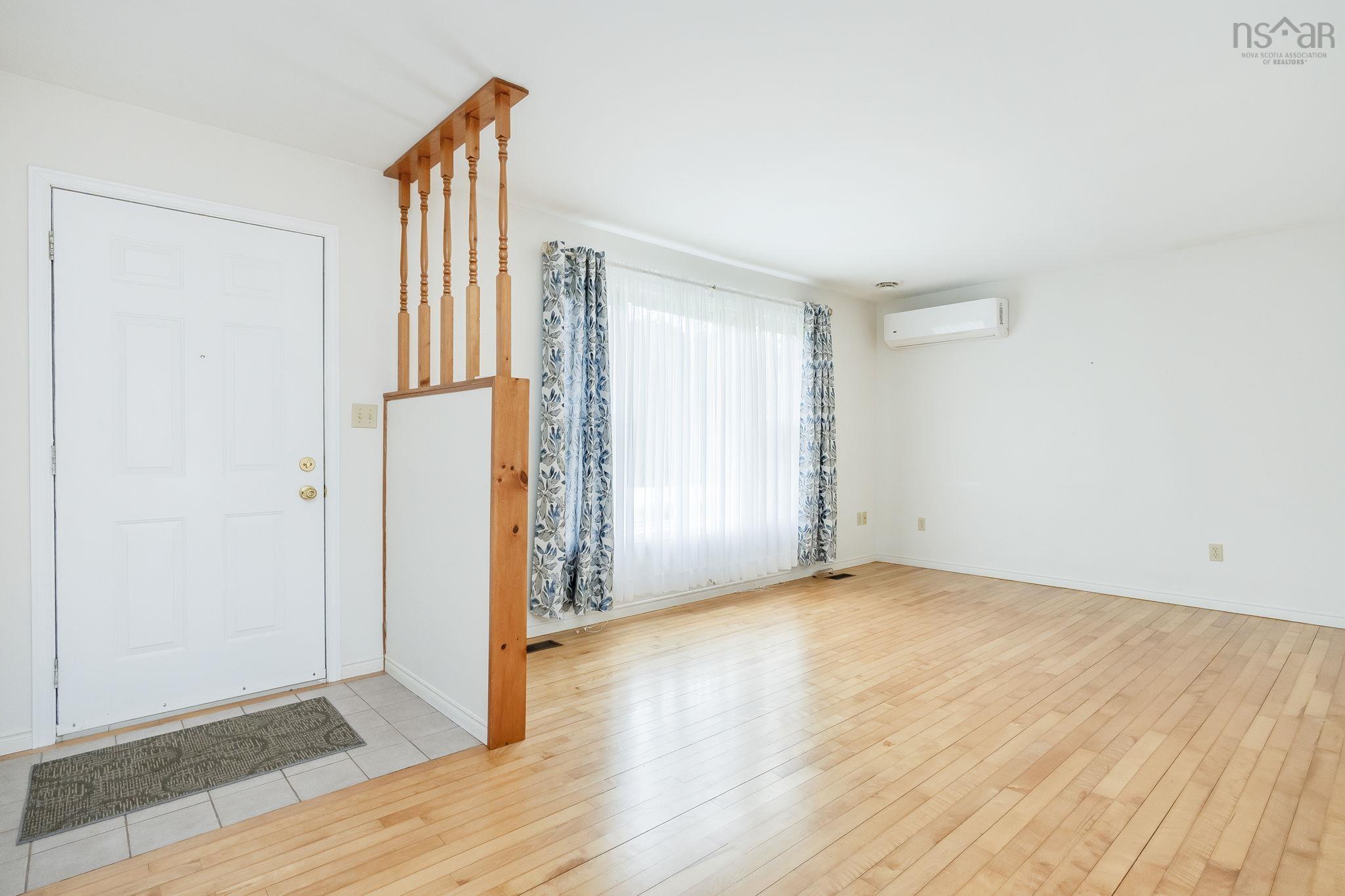 $289,900.00: 1289 PINE AVENUE AYLESFORD, Aylesford