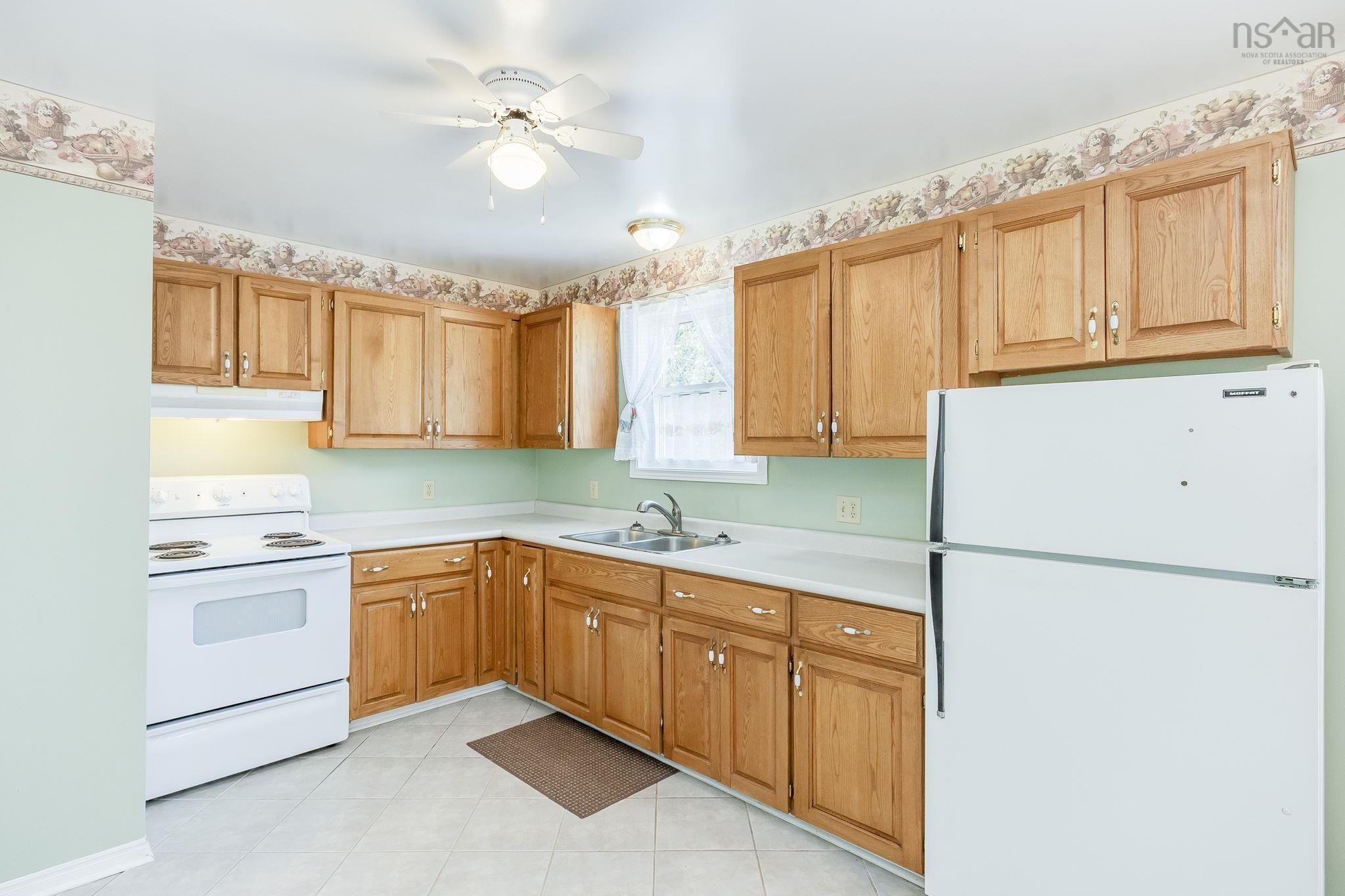 $289,900.00: 1289 PINE AVENUE AYLESFORD, Aylesford