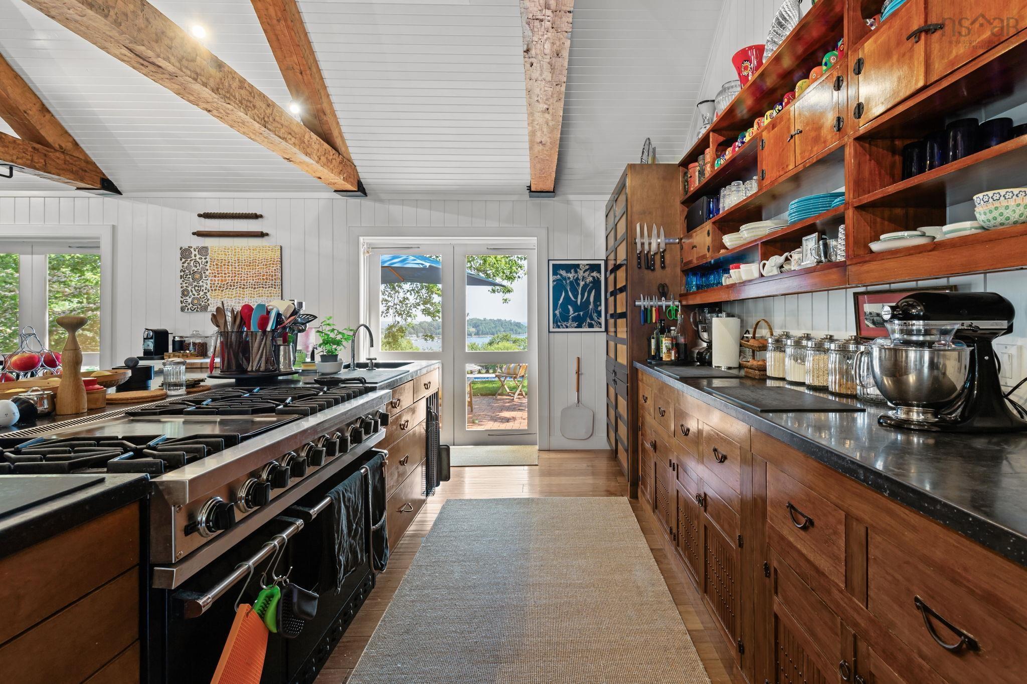 $10,000,000.00: 100 Walker Cut, Chester