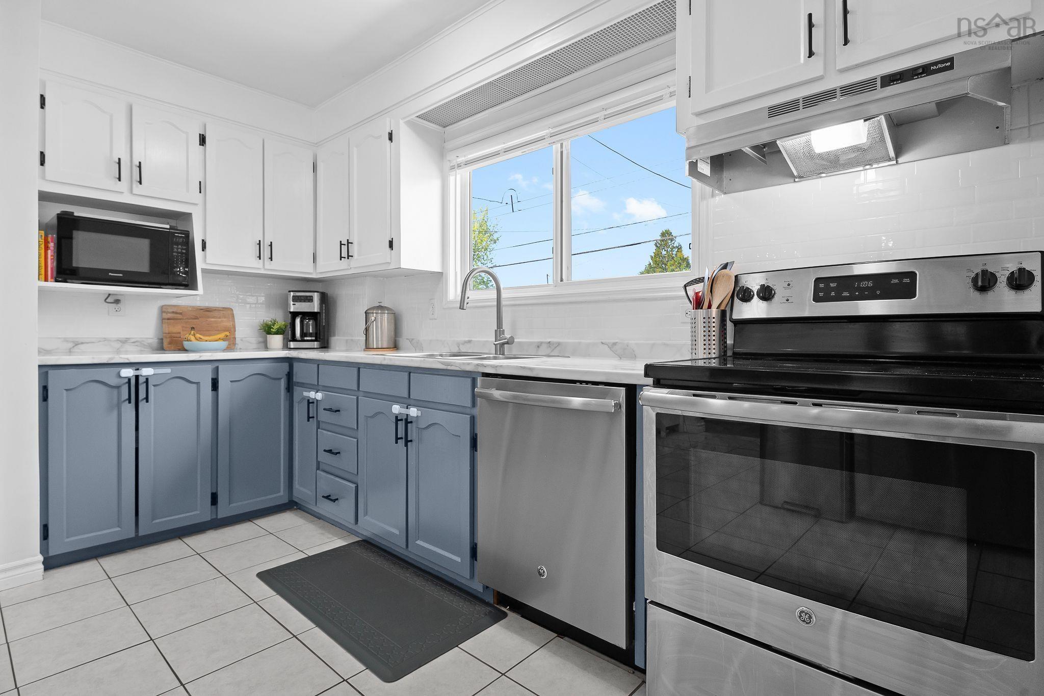 $407,000.00: 331 Arklow Drive, Dartmouth