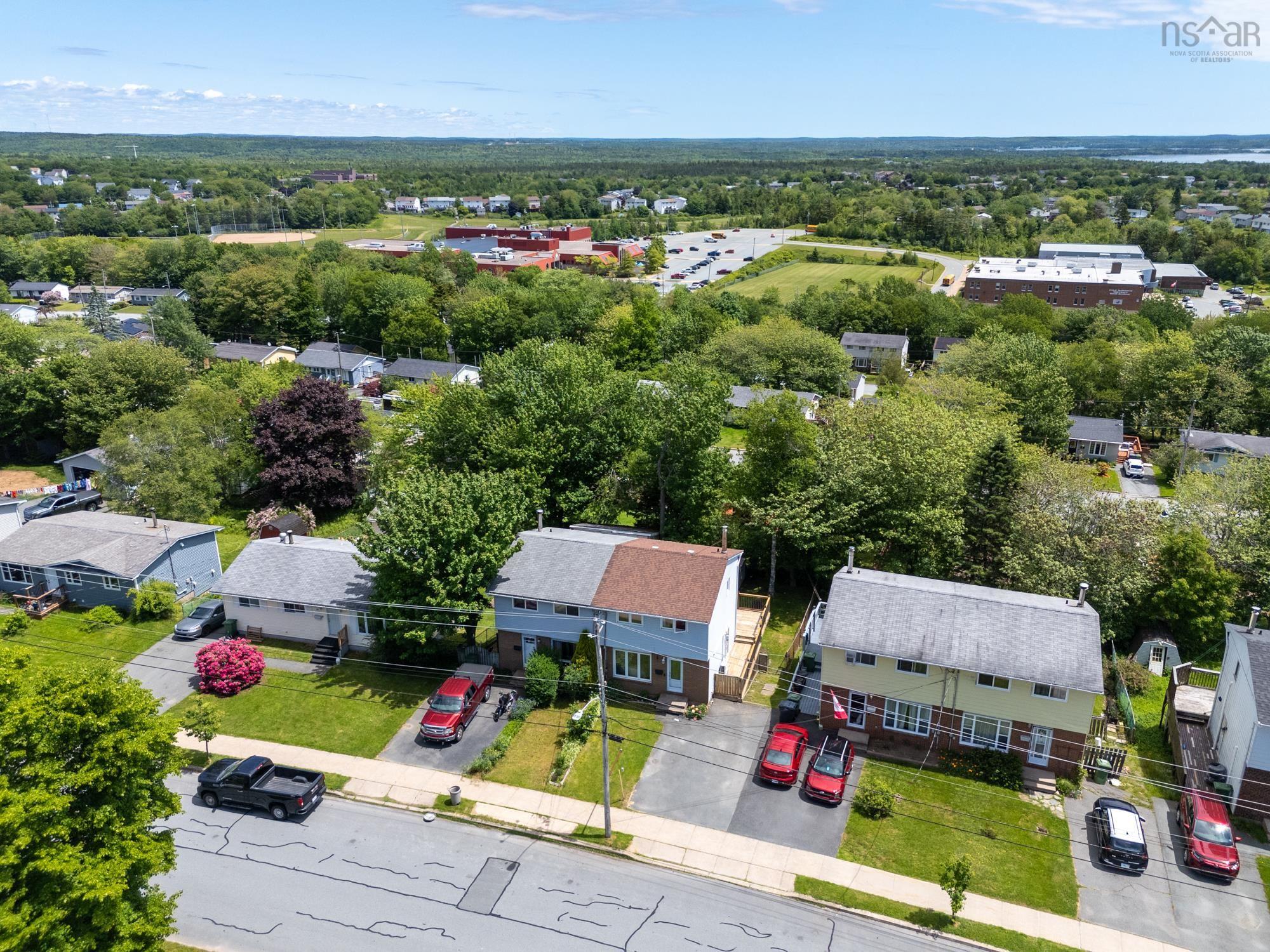 $399,900.00: 95 Flying Cloud Drive, Dartmouth