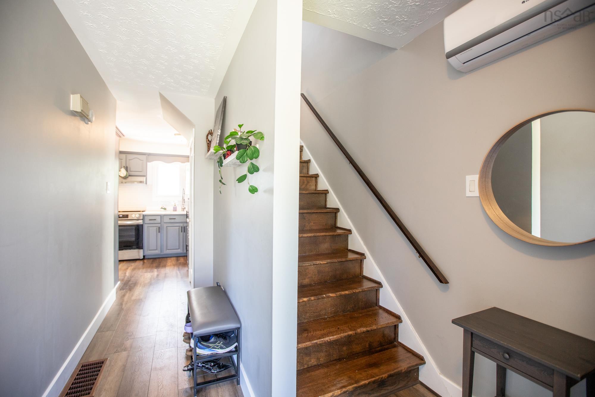$399,900.00: 95 Flying Cloud Drive, Dartmouth