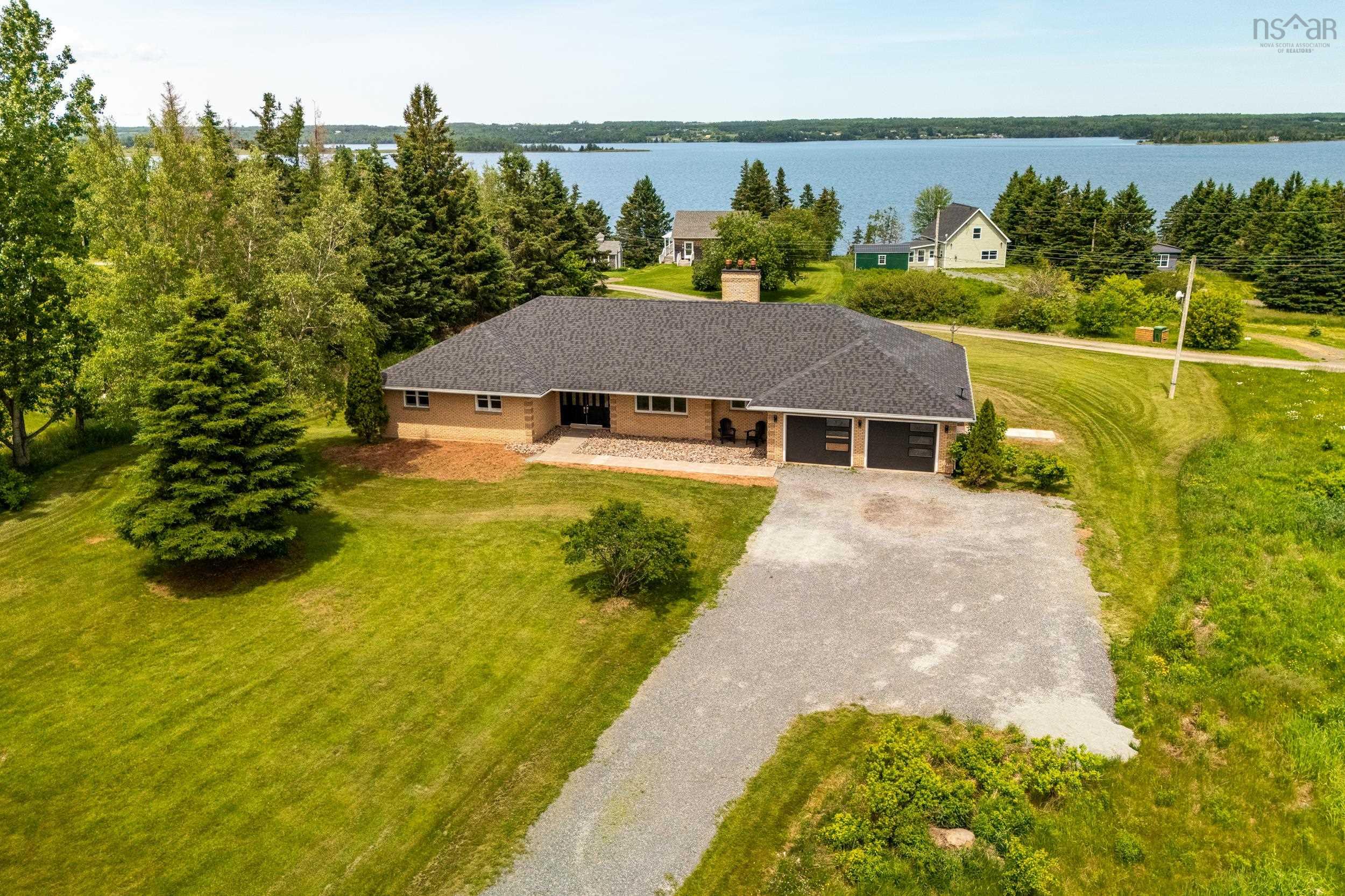 $669,900.00: 1035 Highway 6 Highway, Bayhead