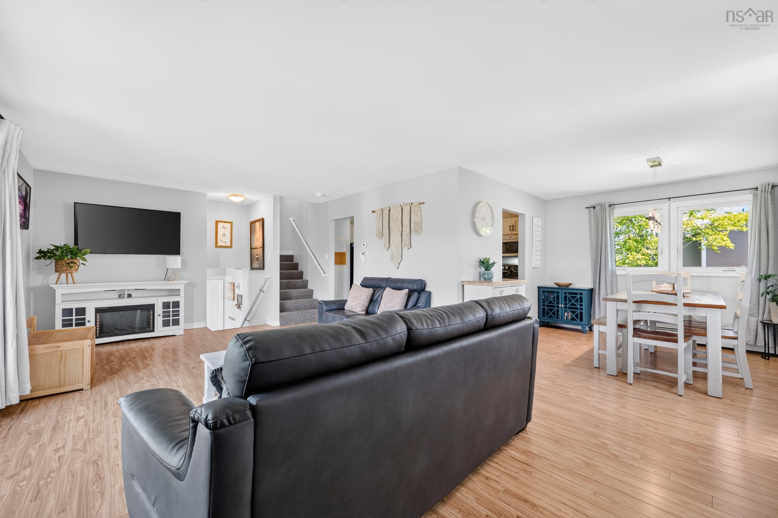$409,000.00: 25 Andrews Avenue, Coxheath