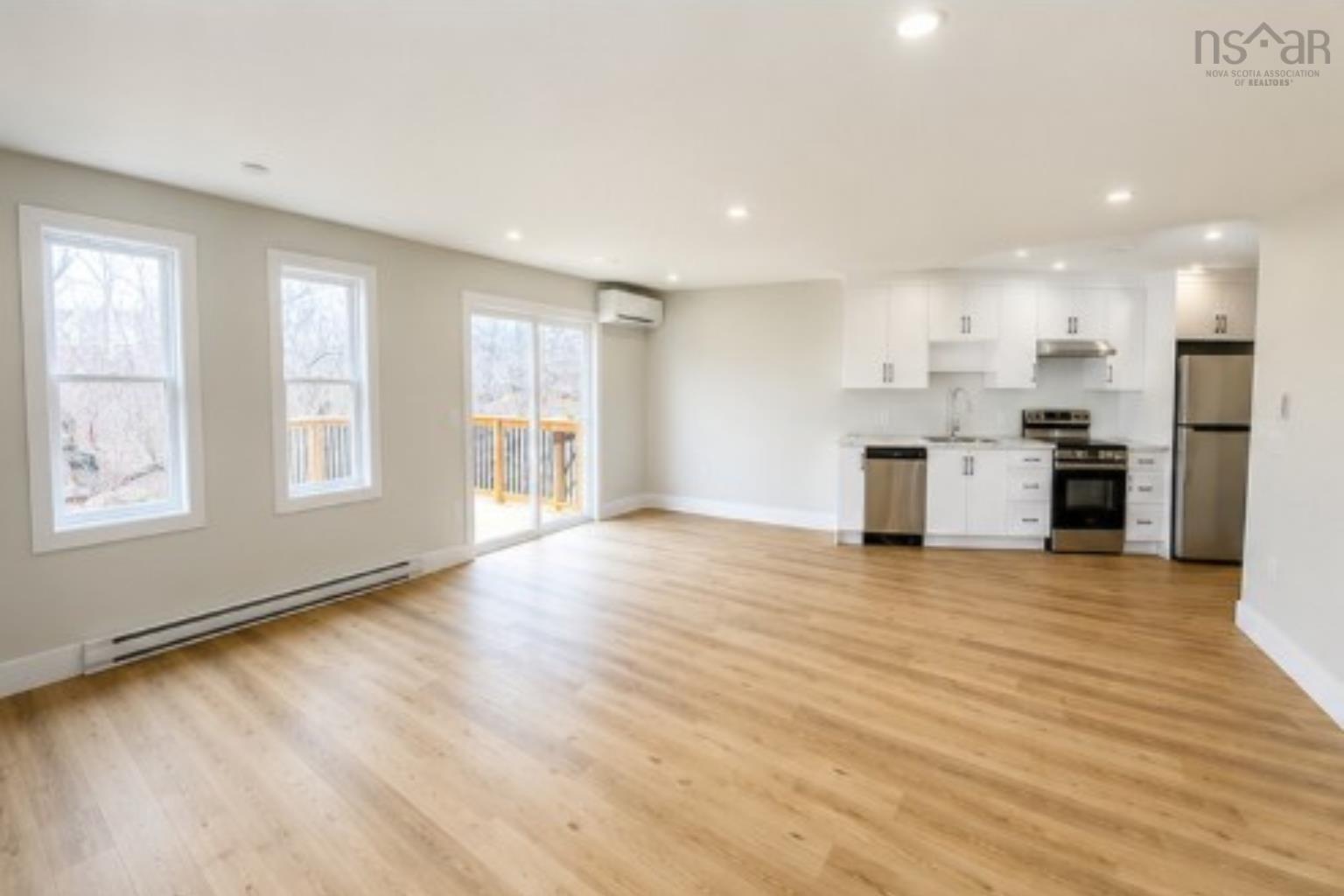 $1,299,000.00: 64/66 Everette Street, Dartmouth