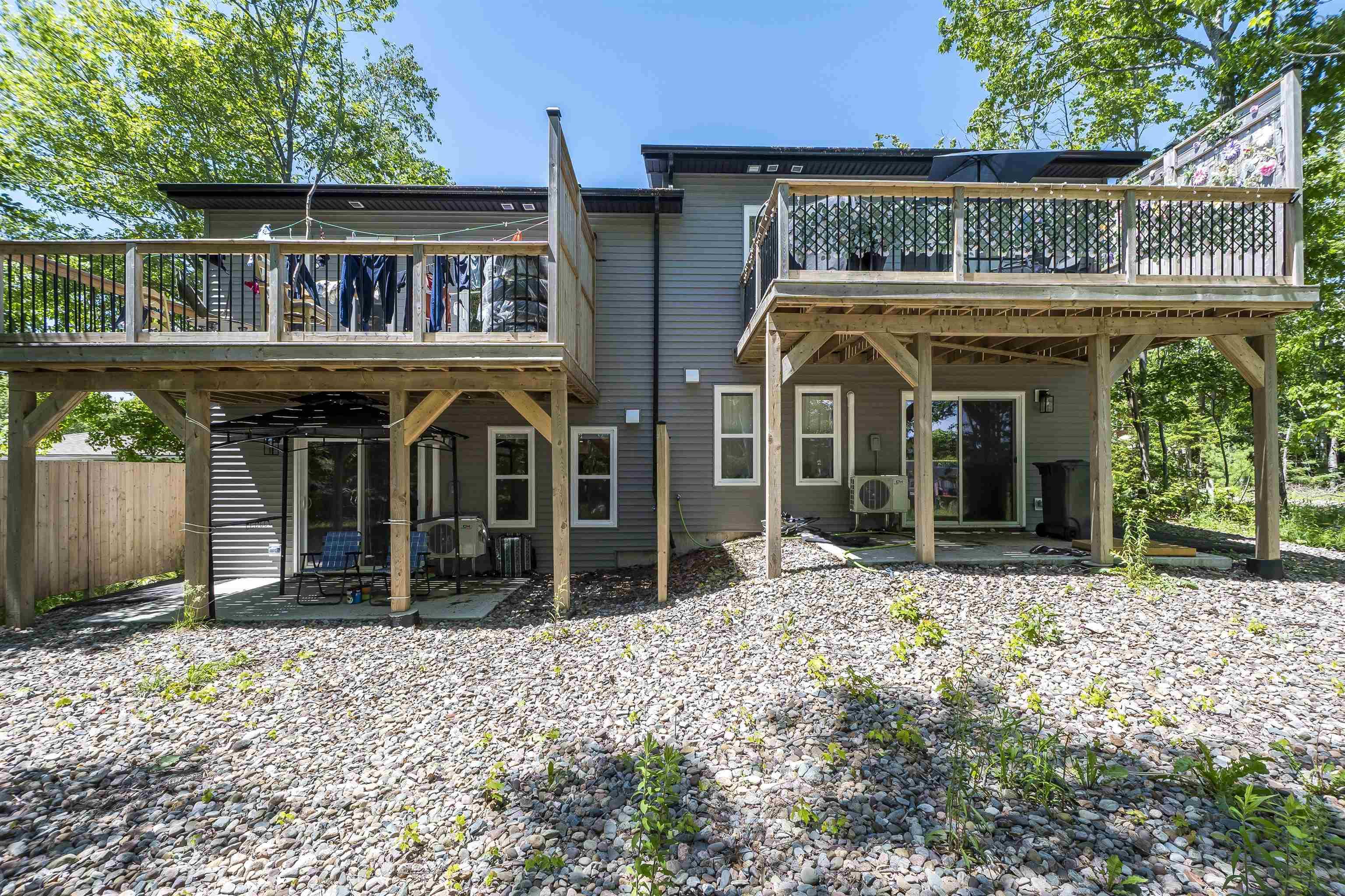 $649,500.00: A 33 McIntosh Street, Halifax
