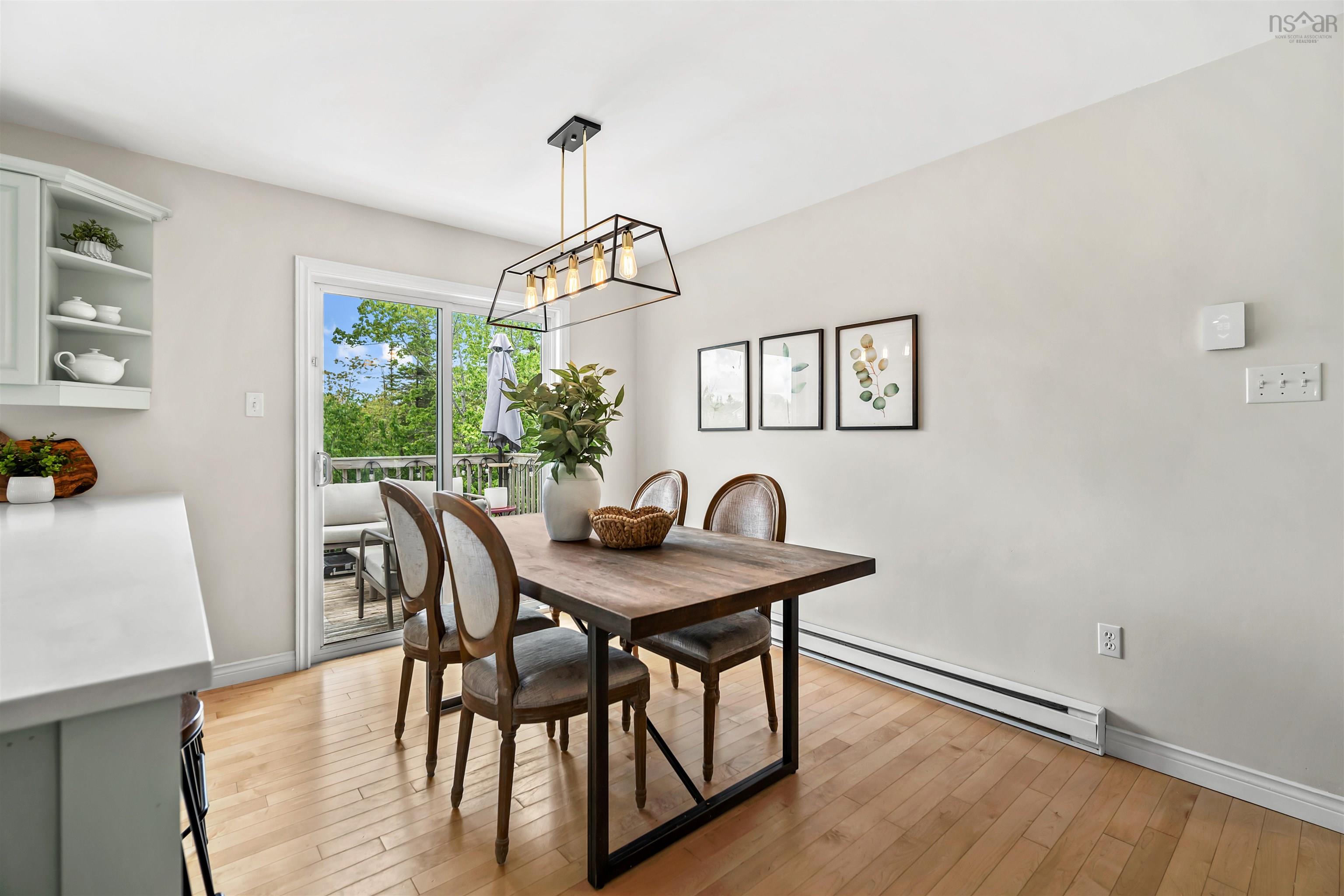 $549,900.00: 60 Elderberry Lane, Brookside