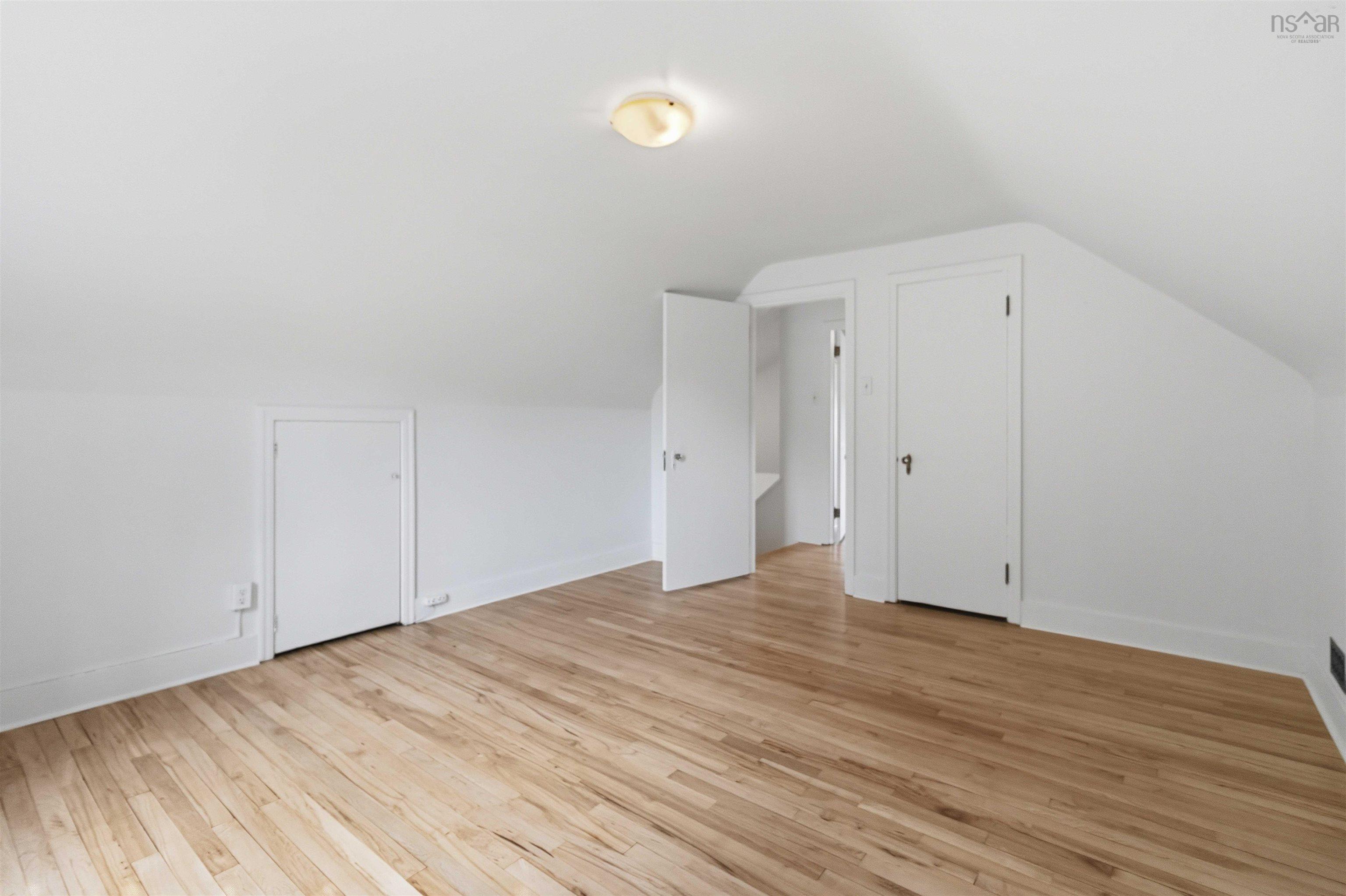 $849,900.00: 38 Walton Drive, Halifax