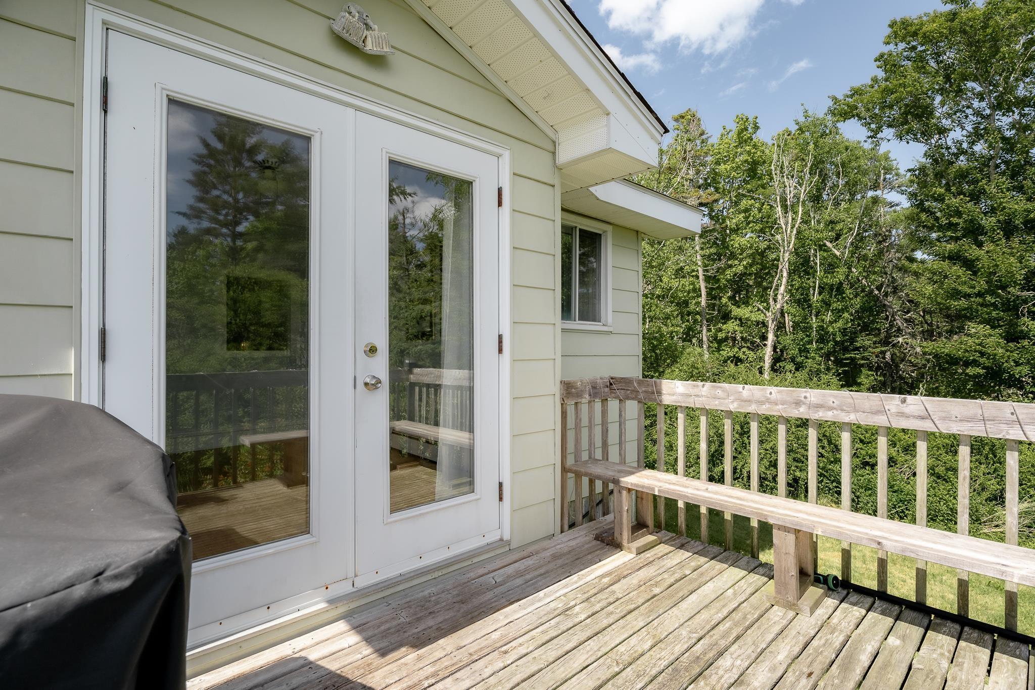 $499,900.00: 5324 Highway 329, Blandford