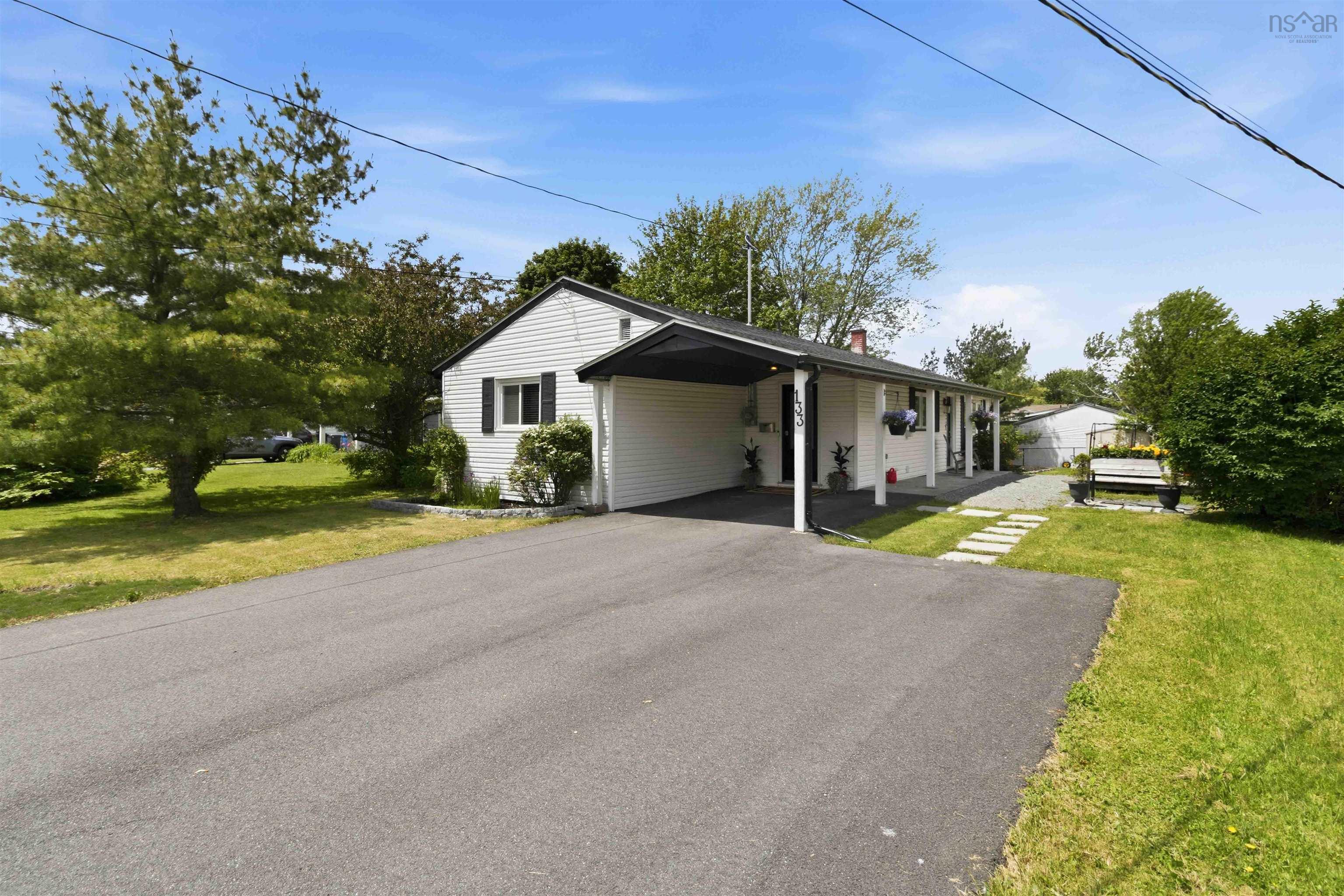 $459,900.00: 133 Charlottetown Way, Dartmouth