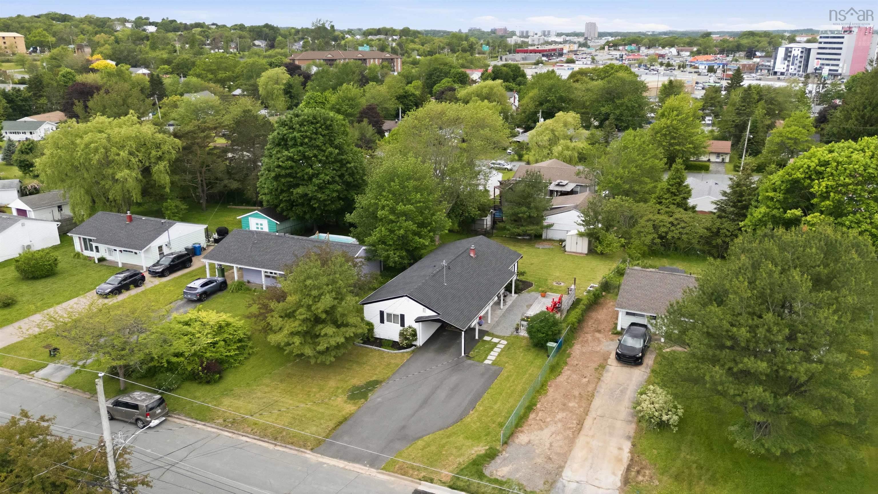 $459,900.00: 133 Charlottetown Way, Dartmouth