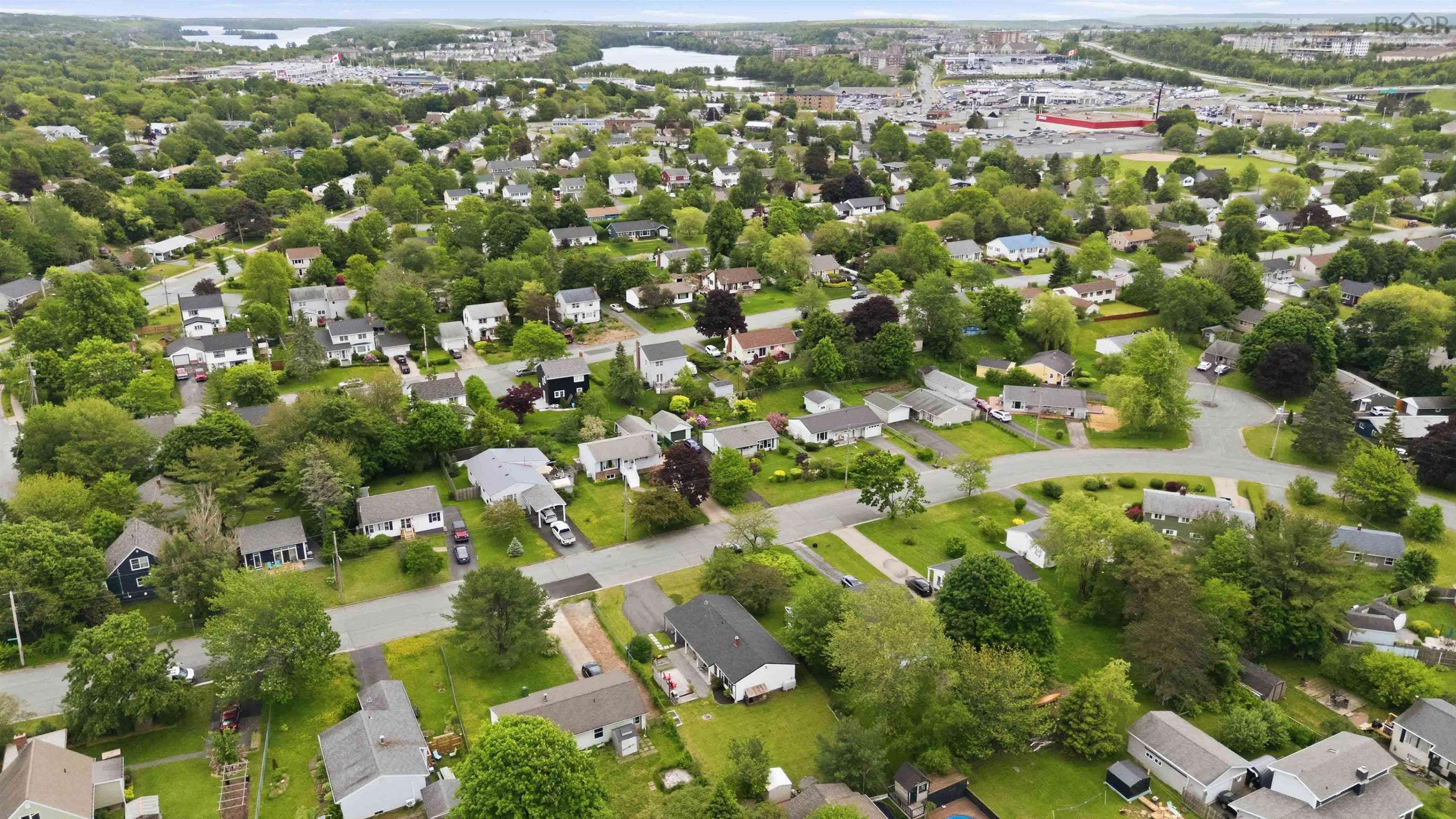 $459,900.00: 133 Charlottetown Way, Dartmouth