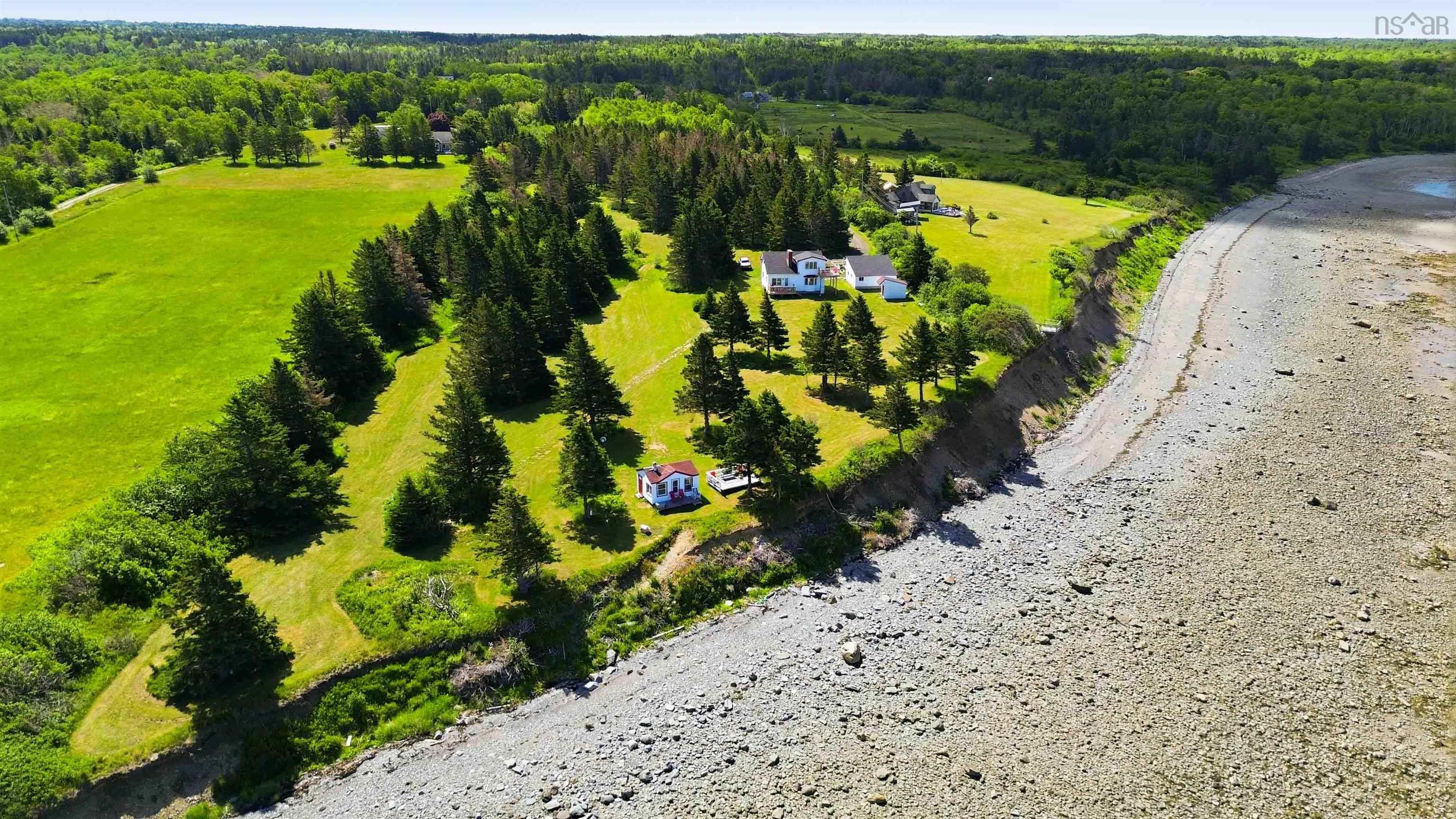 $549,500.00: 7939 Highway 101, Barton