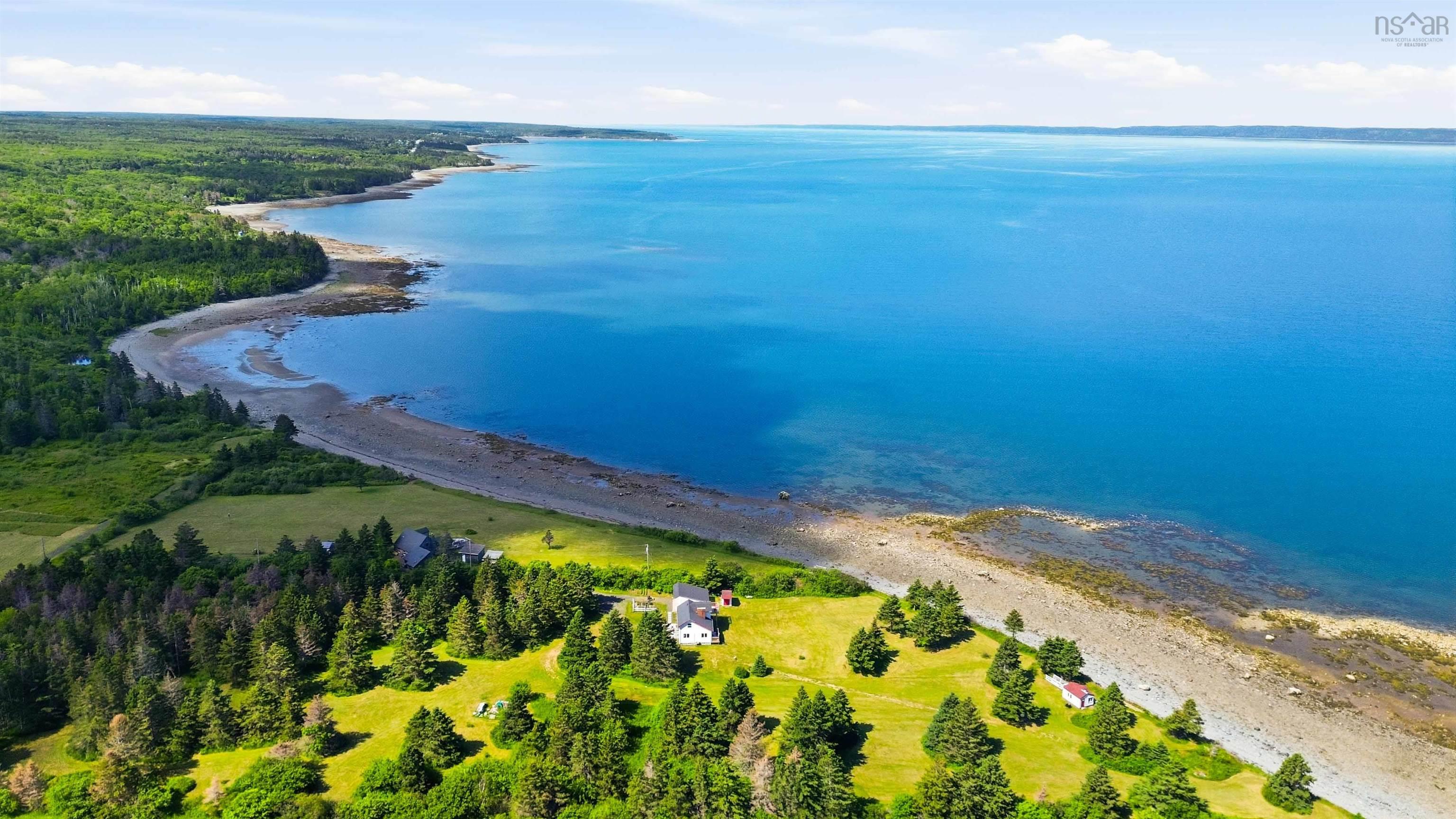 $549,500.00: 7939 Highway 101, Barton