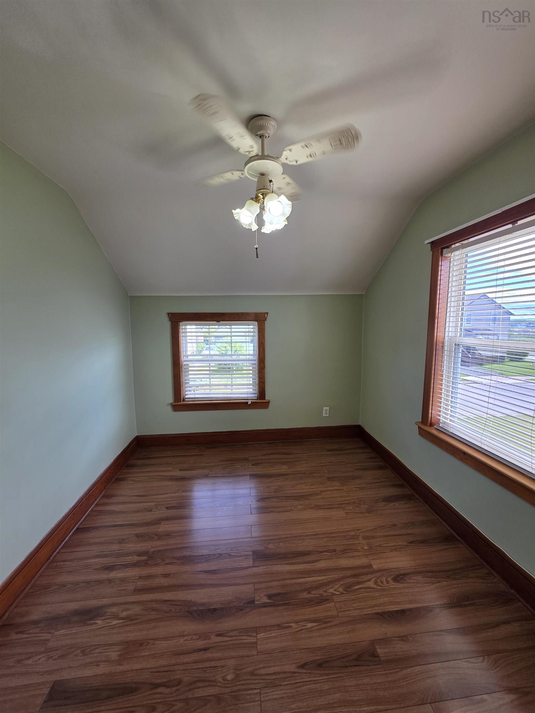 $227,000.00: 73 Taylor Street, Sydney