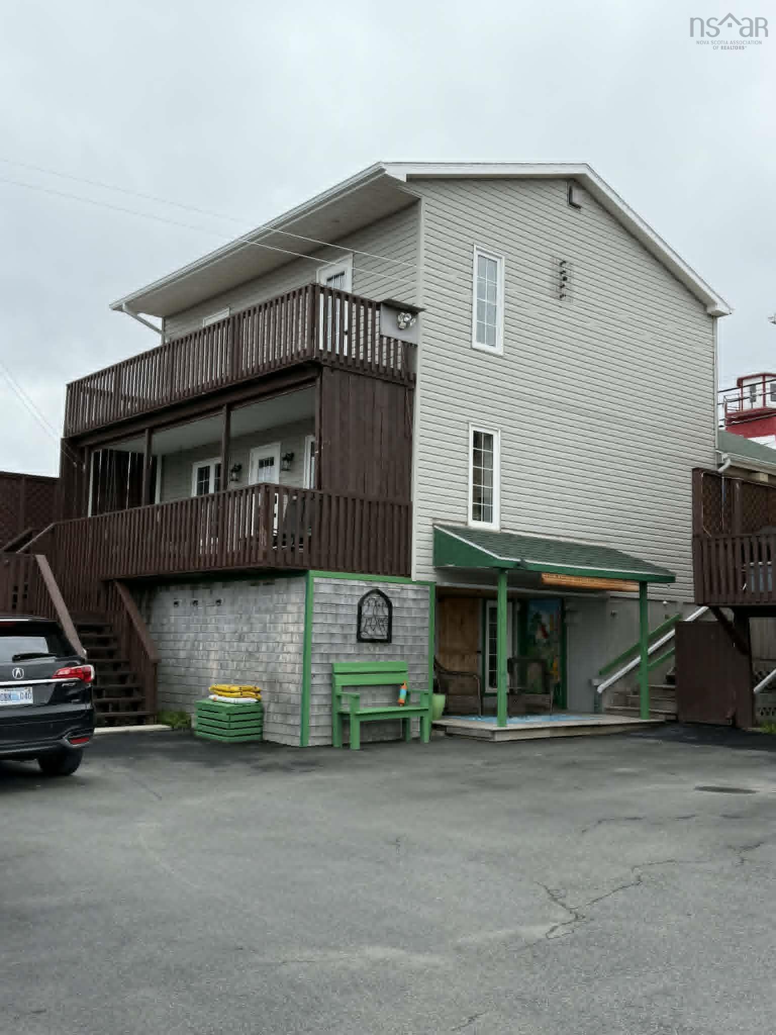 $575,000.00: 15421 Cabot Trail, Chéticamp