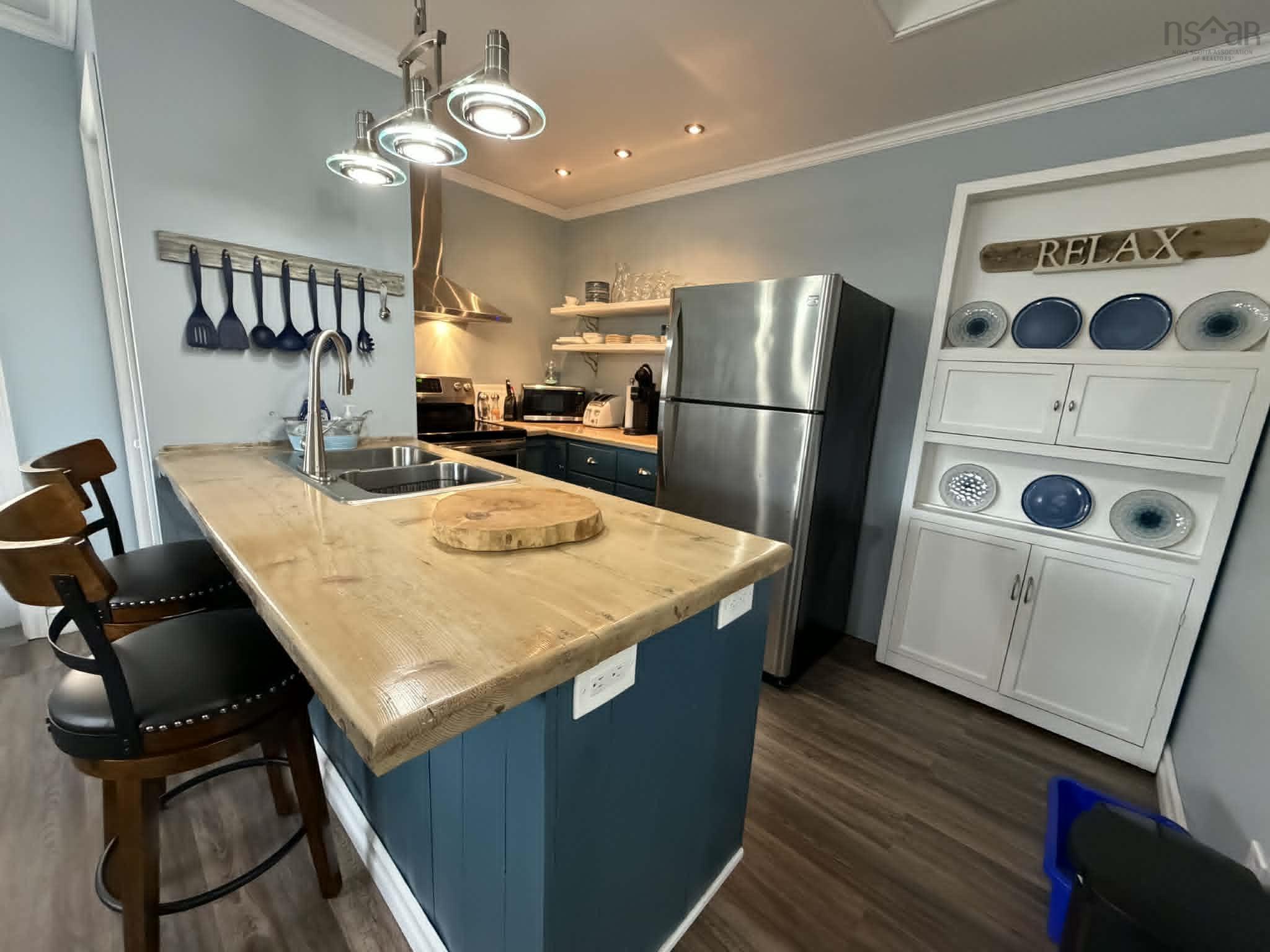 $575,000.00: 15421 Cabot Trail, Chéticamp