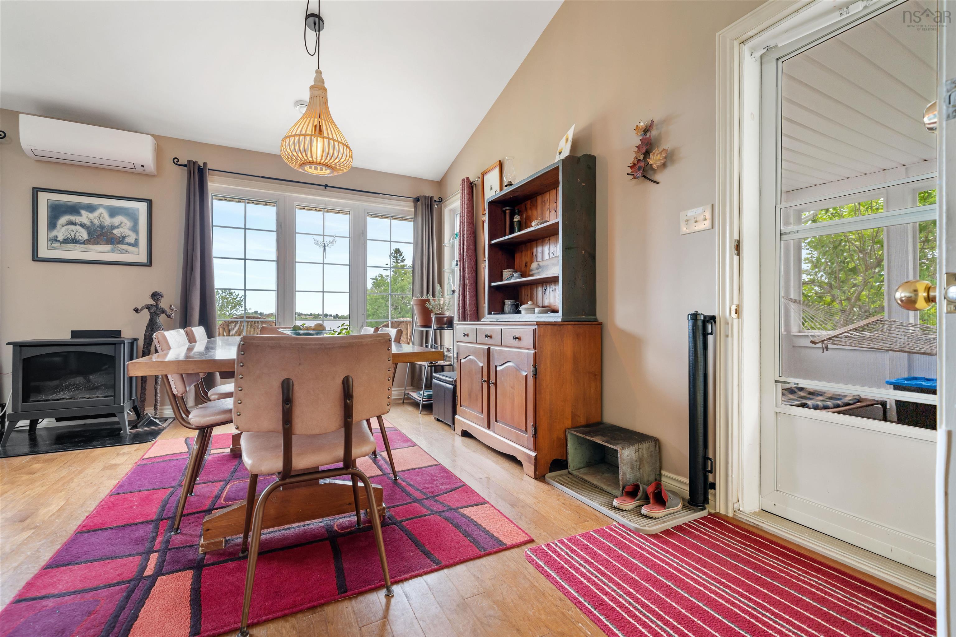 $574,000.00: 39 Arrow Head Crescent, Waterside