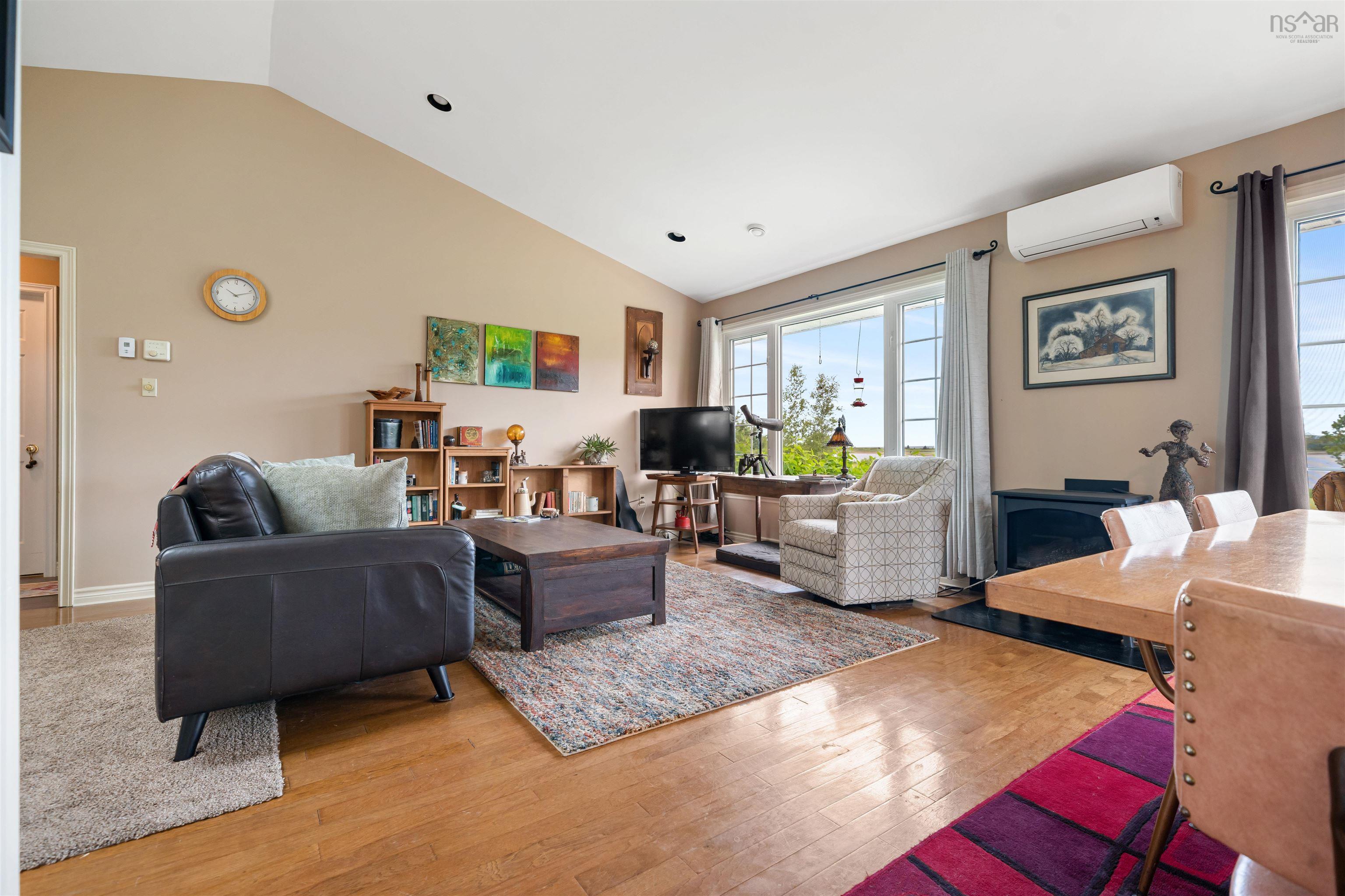 $574,000.00: 39 Arrow Head Crescent, Waterside
