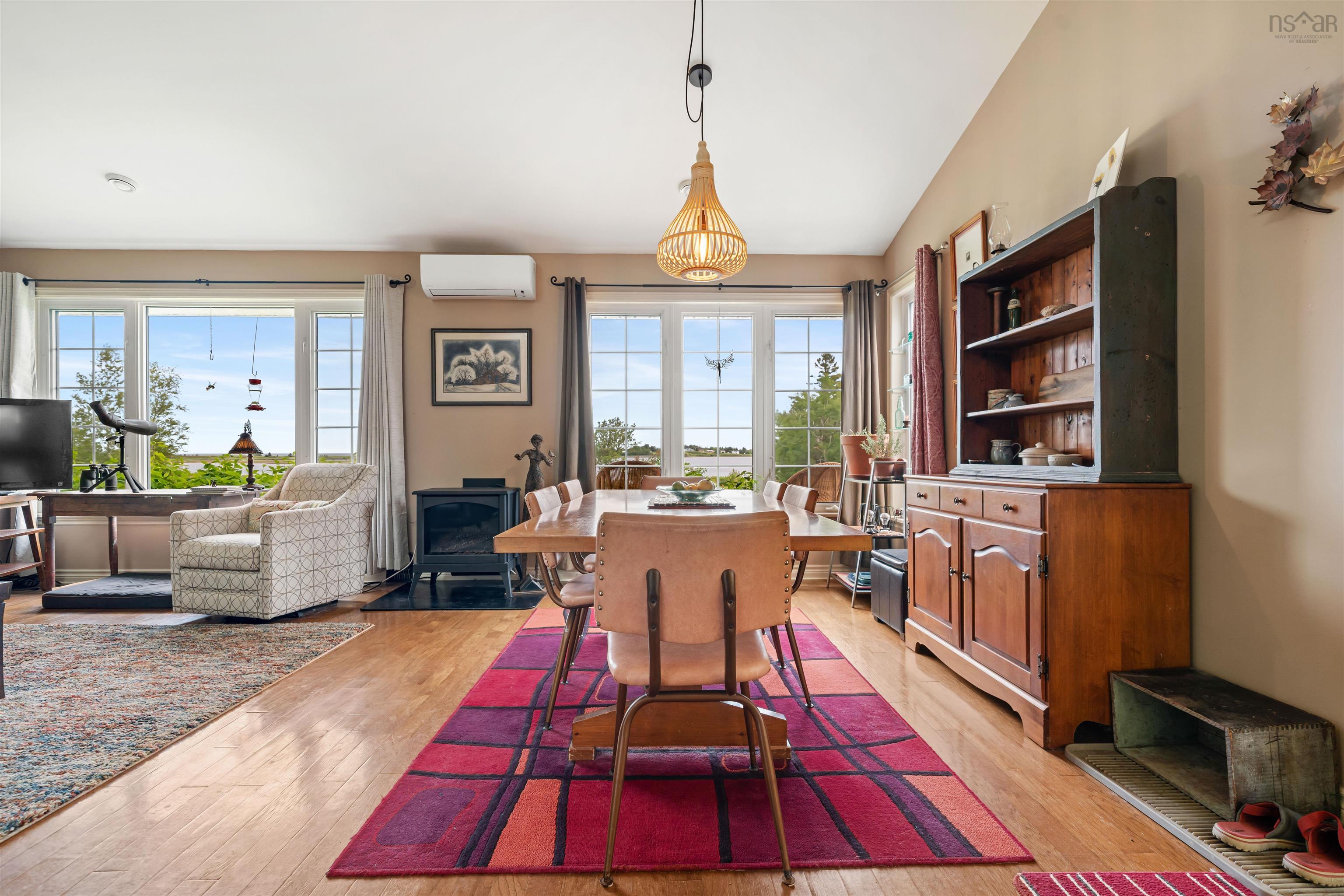 $574,000.00: 39 Arrow Head Crescent, Waterside