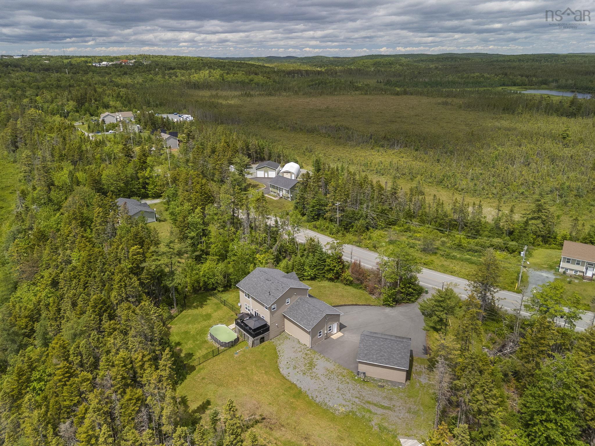 $879,900.00: 3326 Sackville Drive Drive, Upper Sackville