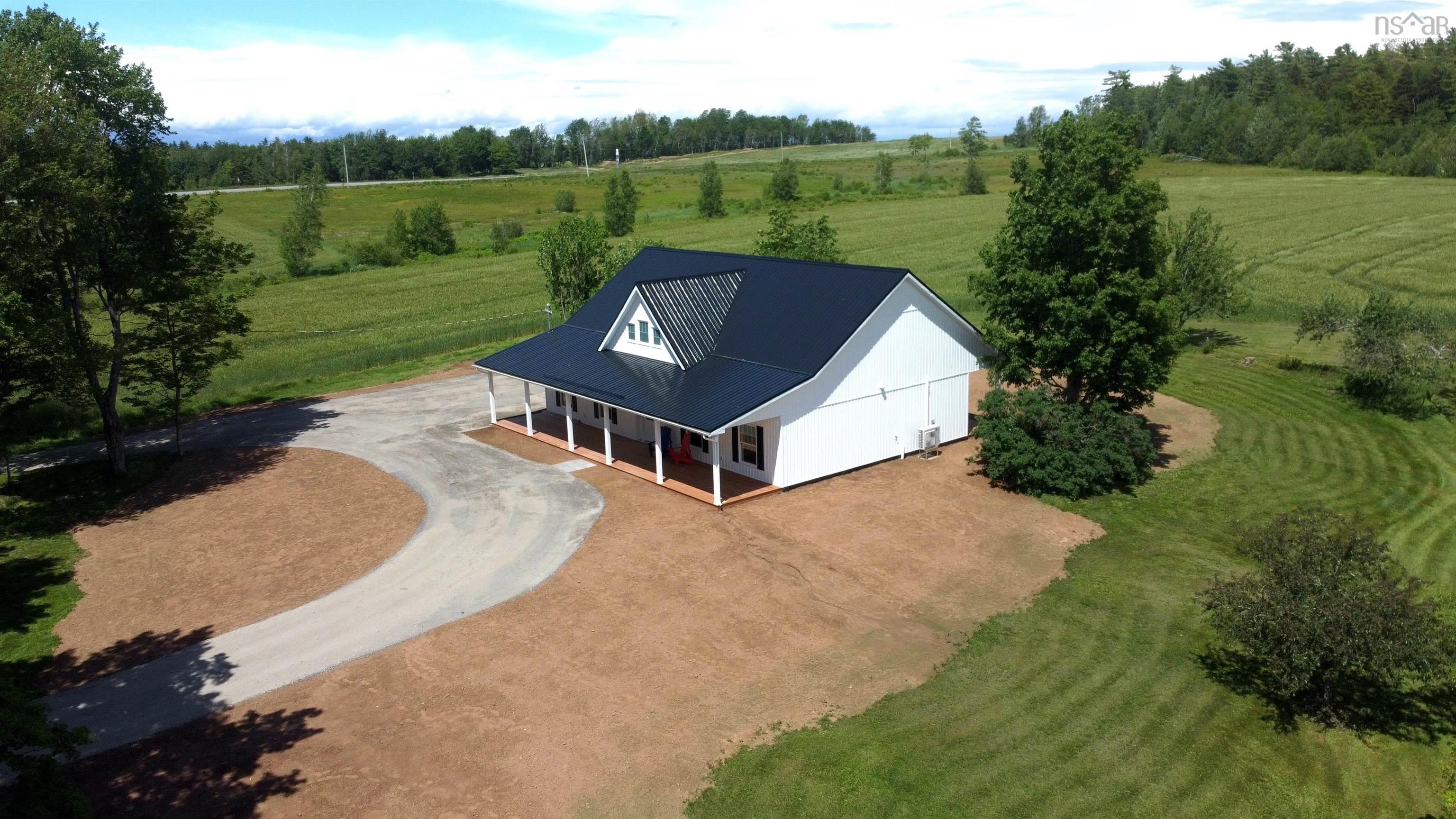 $724,500.00: 1878 Highway 202 Highway, Gore