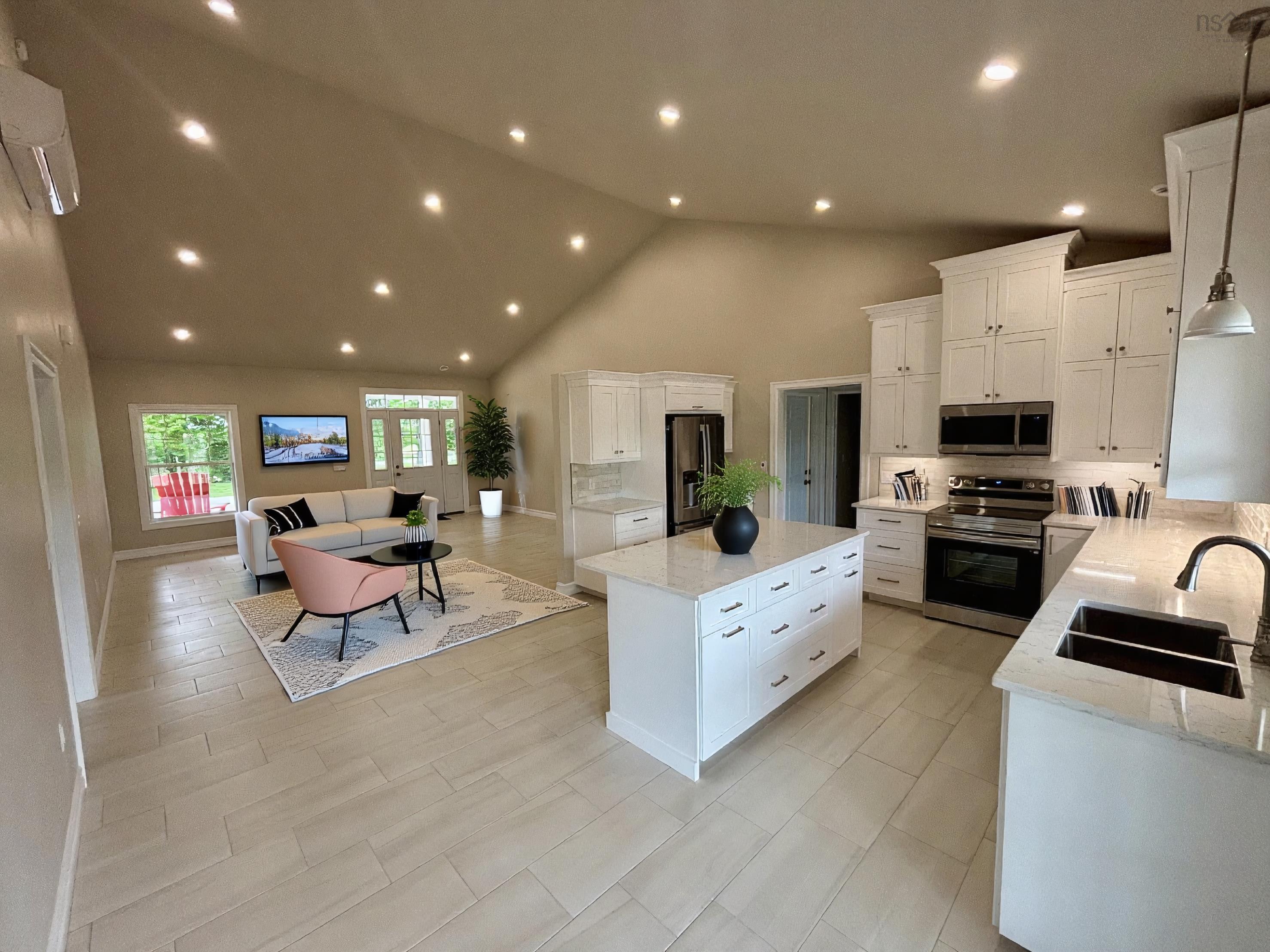 $724,500.00: 1878 Highway 202 Highway, Gore