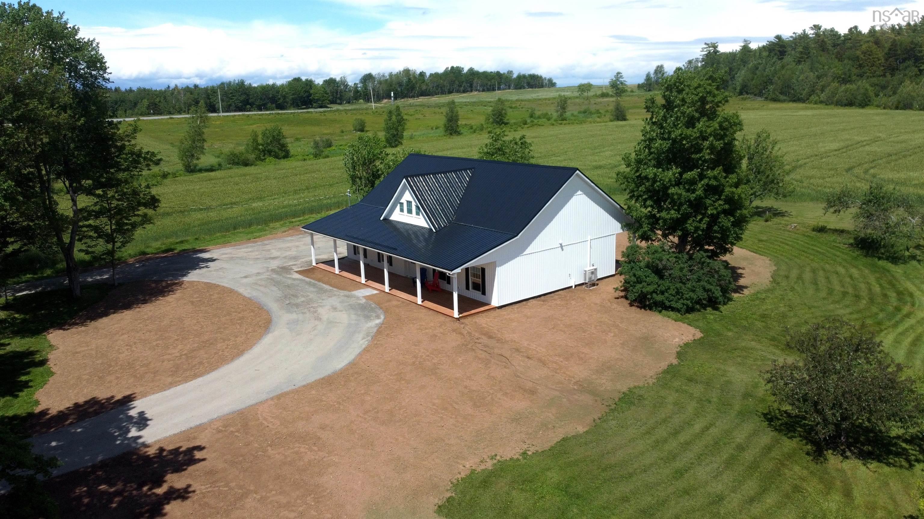 $724,500.00: 1878 Highway 202 Highway, Gore