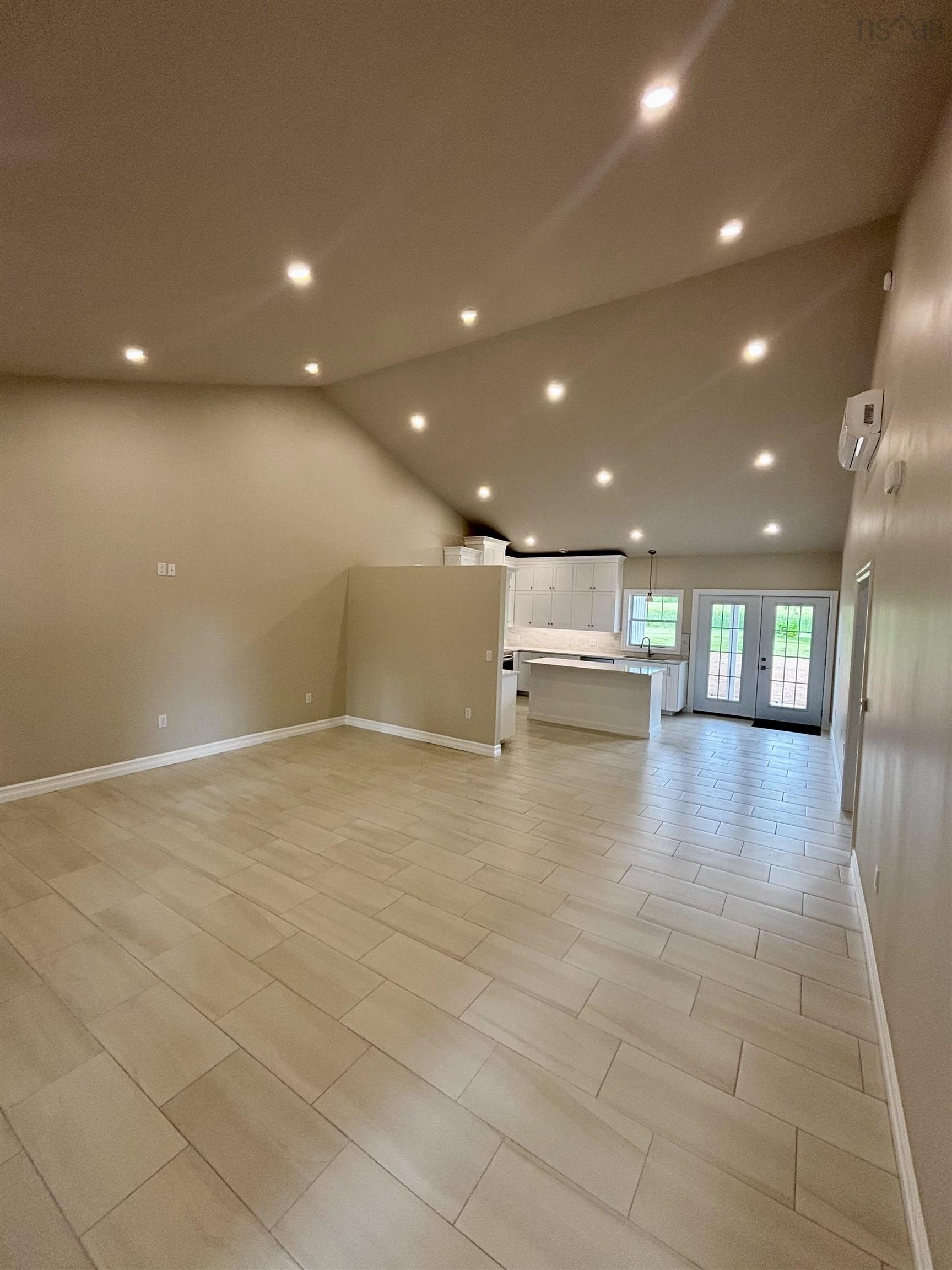 $724,500.00: 1878 Highway 202 Highway, Gore