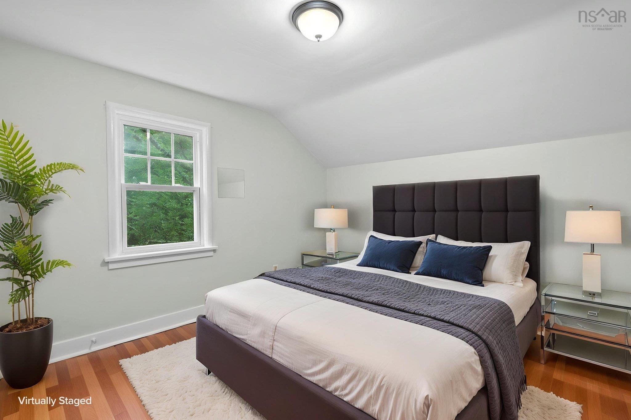 $489,900.00: 6921 Chebucto Road, Halifax