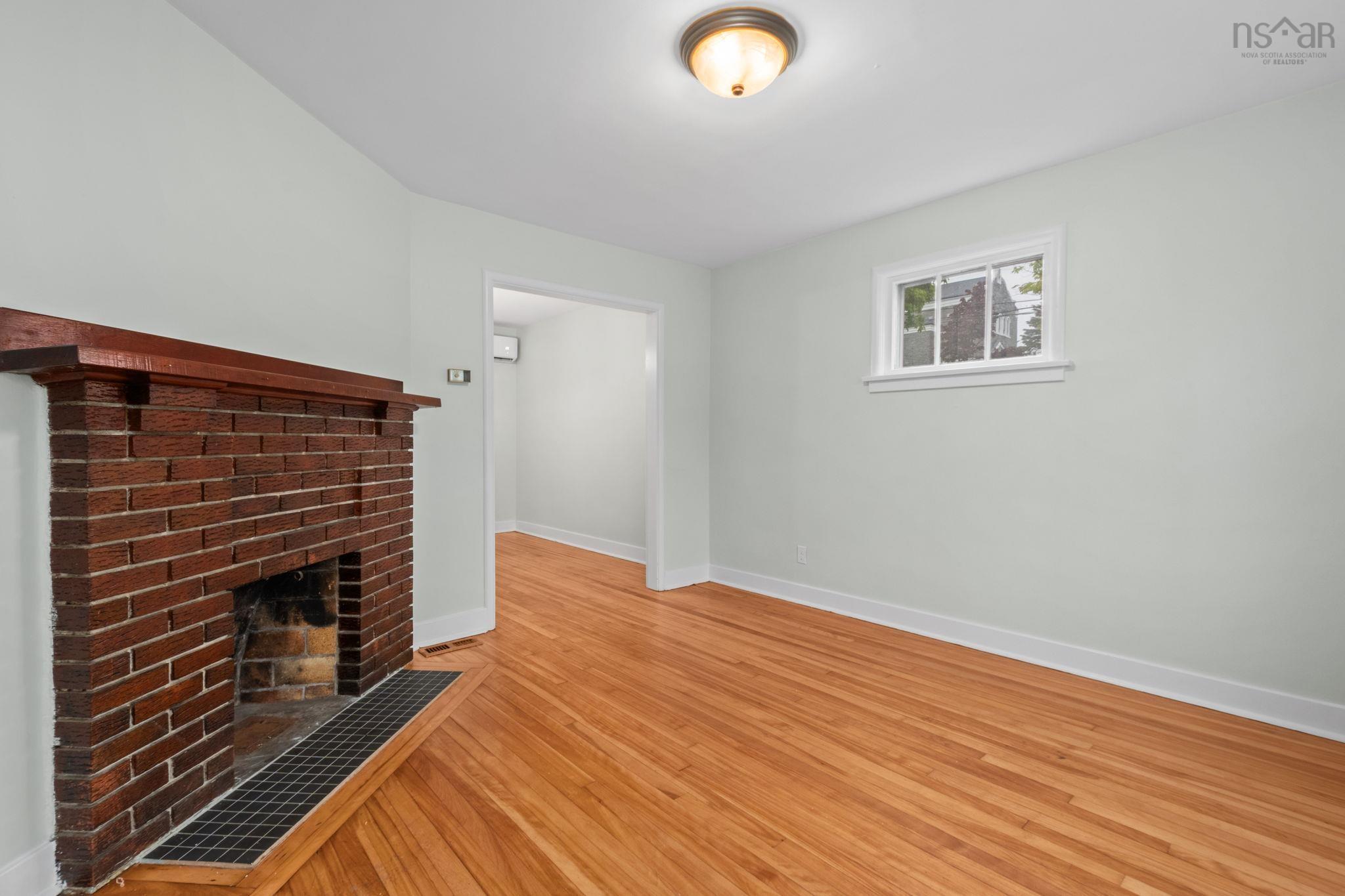 $489,900.00: 6921 Chebucto Road, Halifax