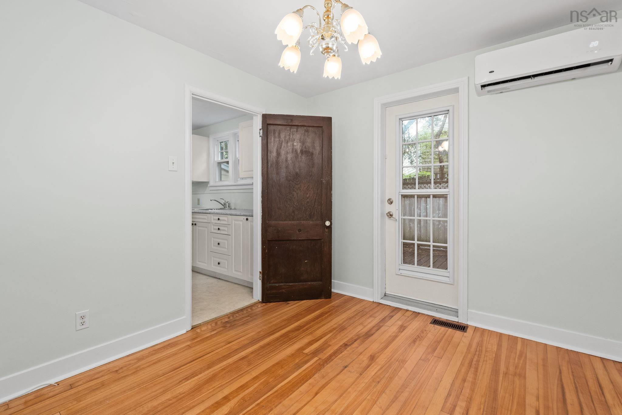 $489,900.00: 6921 Chebucto Road, Halifax
