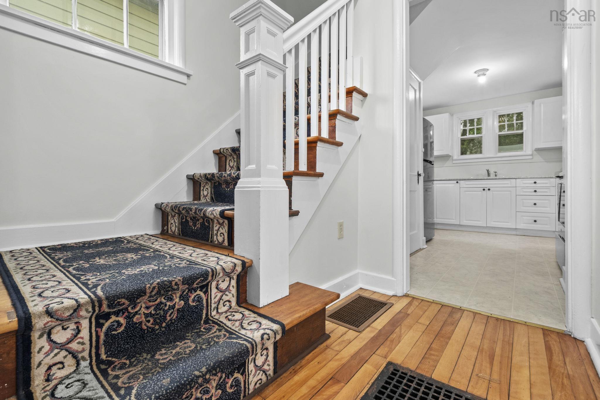 $489,900.00: 6921 Chebucto Road, Halifax