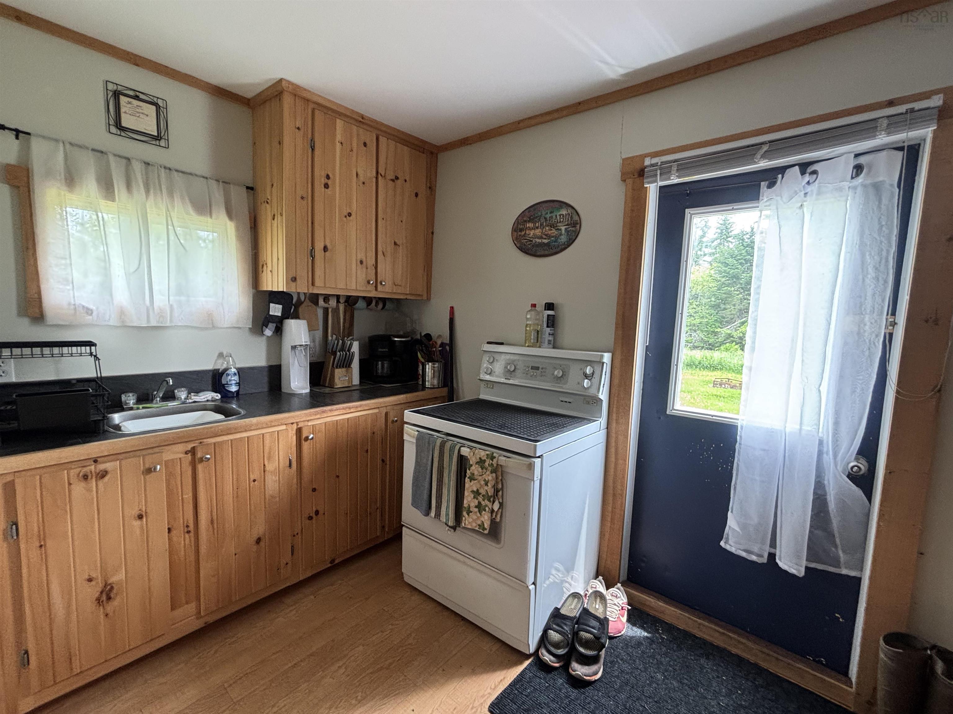 $224,900.00: 20 Benvie Hill Road, Greenwood
