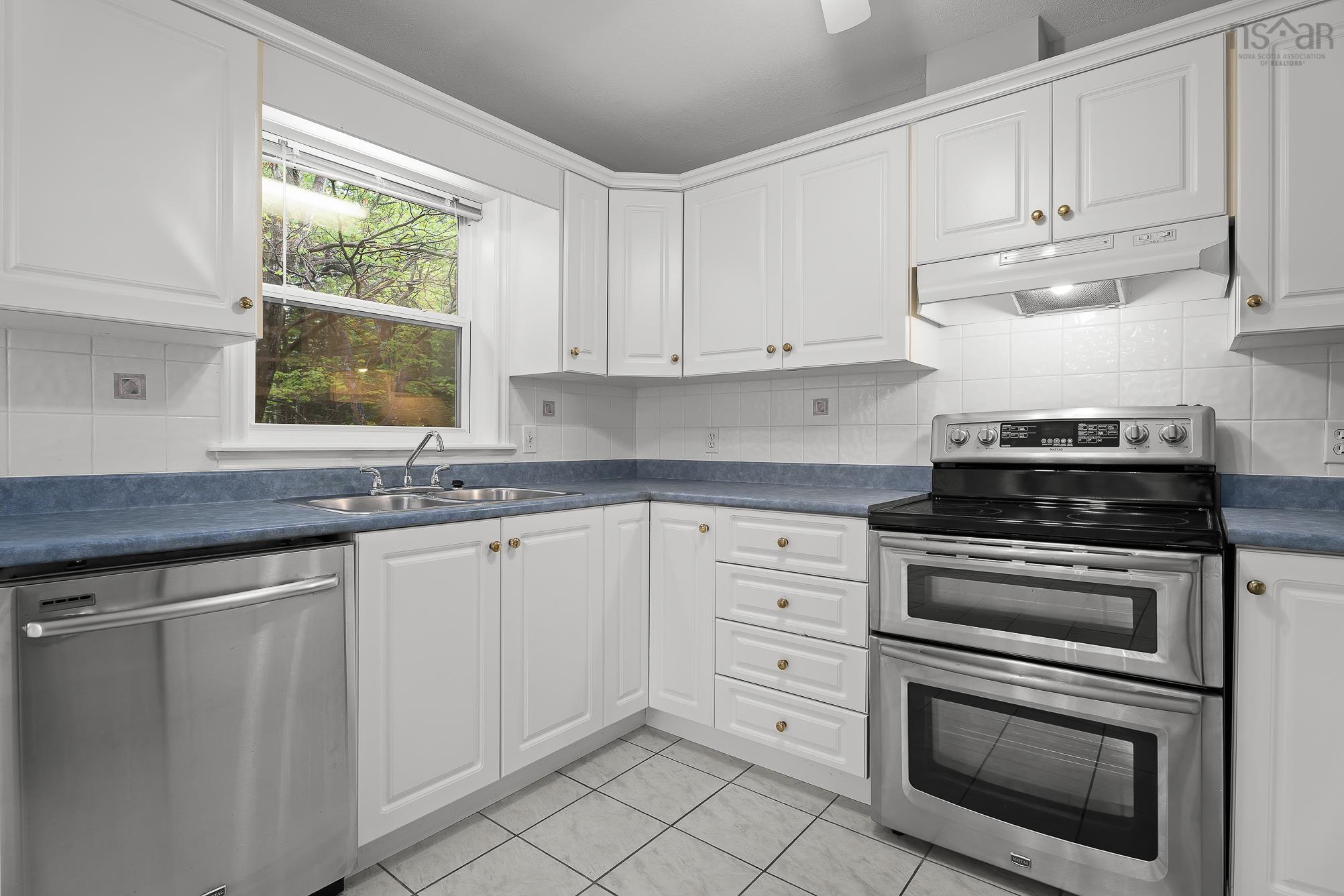 $565,000.00: 37 Bethany Way, Halifax