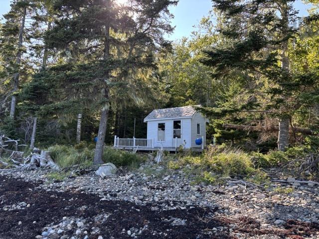 $159,900.00: 244 Zwicker Island, Indian Point