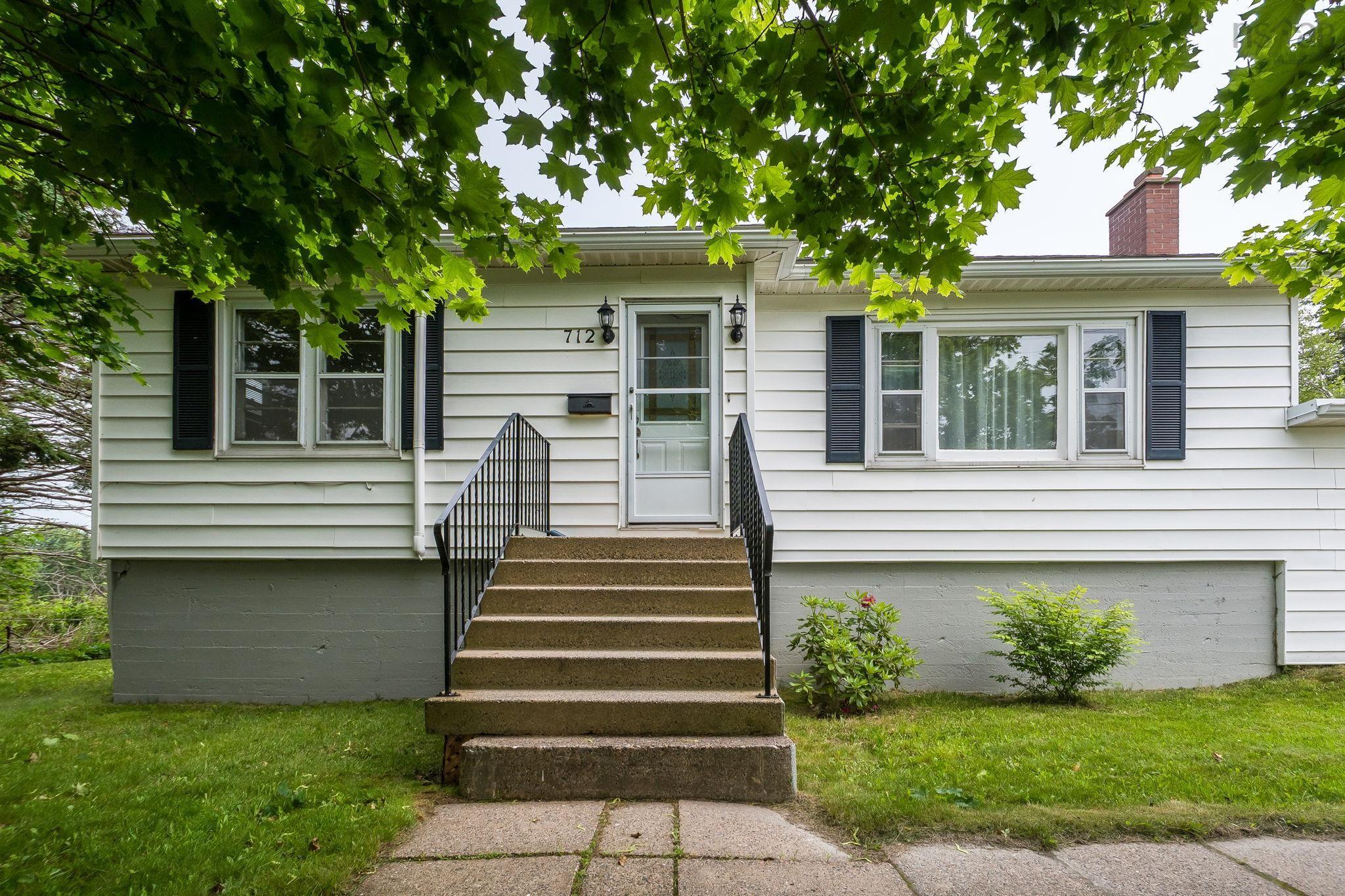 712 Herring Cove Road, Spryfield, NS (MLS 202615528)