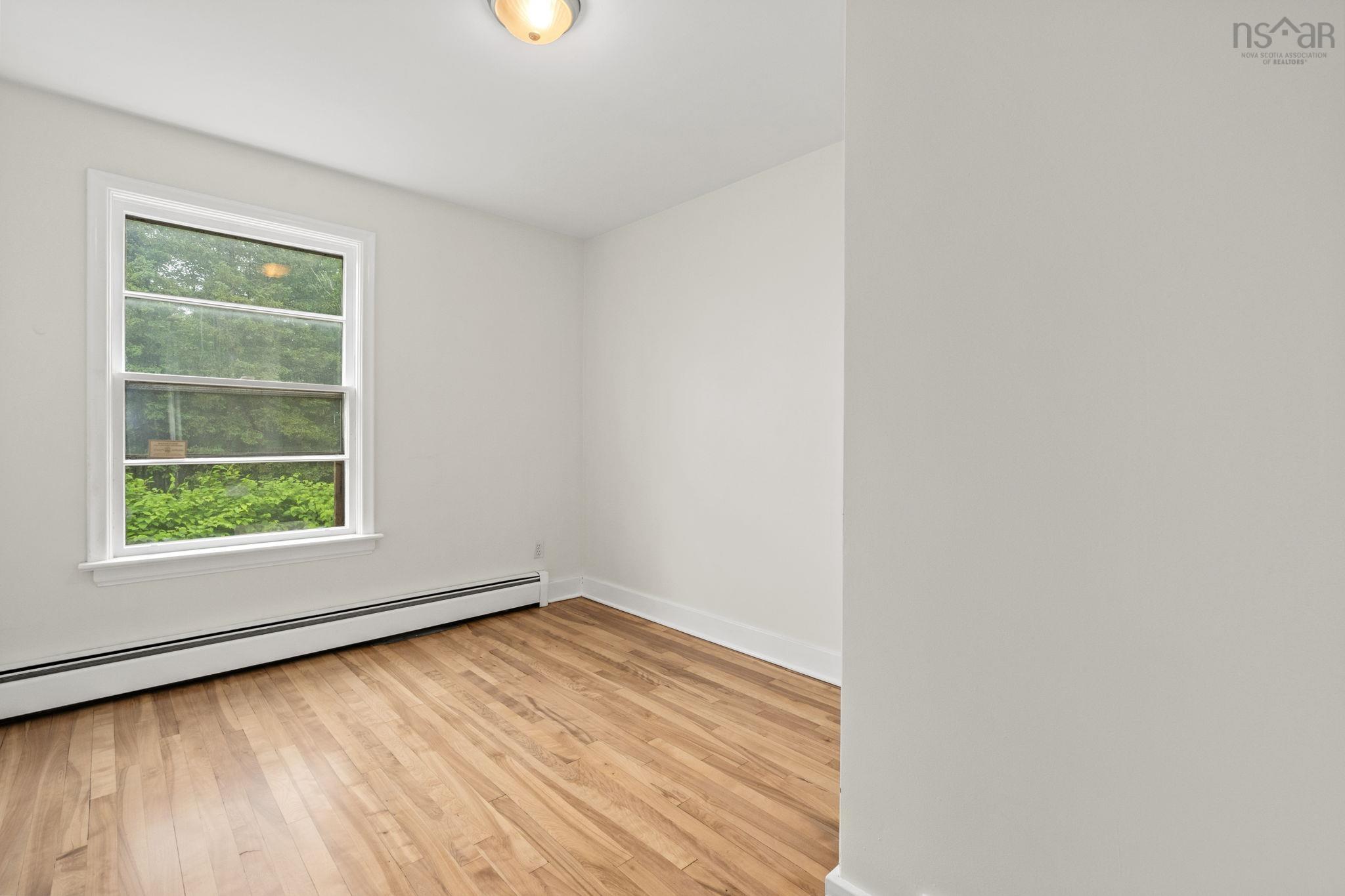 $539,900.00: 712 Herring Cove Road, Spryfield