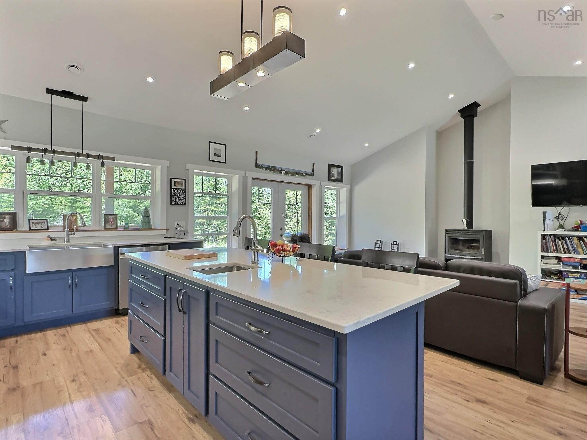 $799,000.00: 1020 Shortts Lake West Road, Shortts Lake