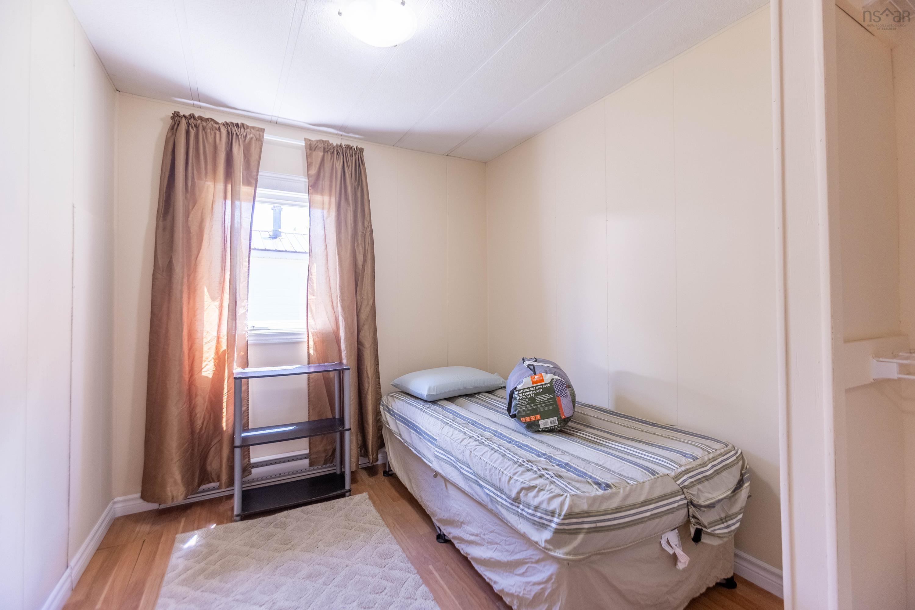 $74,900.00: 25 Liberty Lane, Amherst