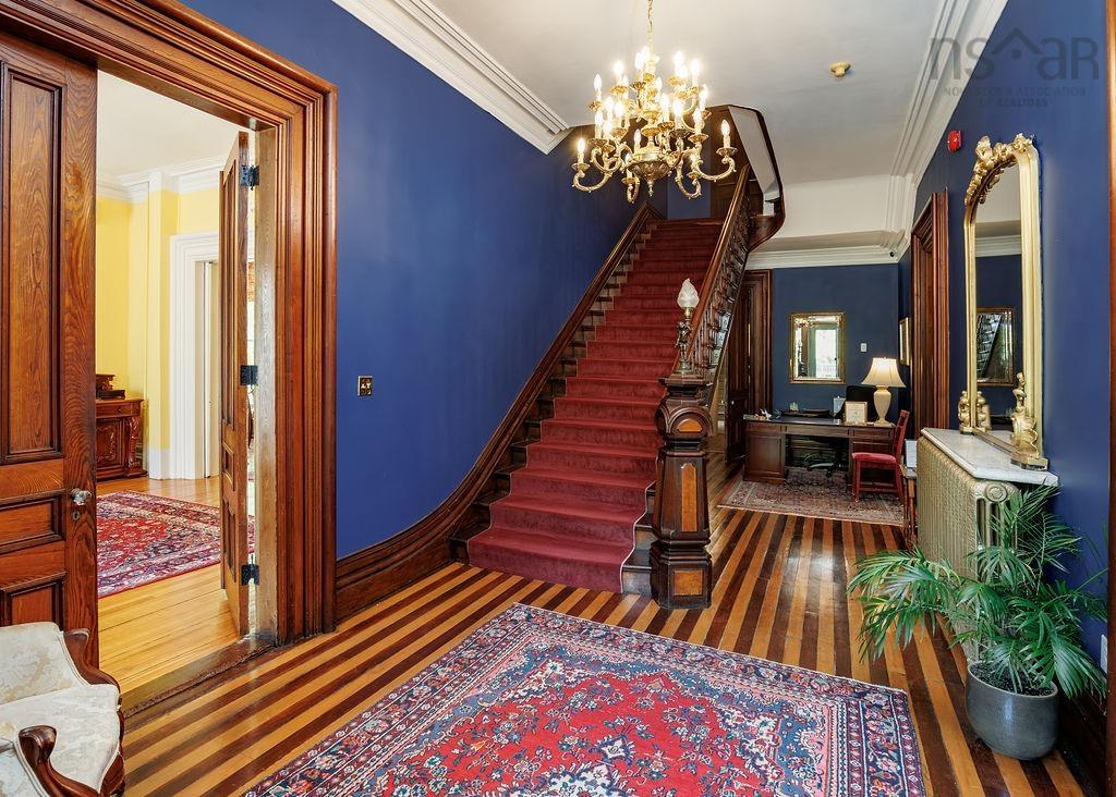 $1,998,000.00: 494 St George Street, Annapolis Royal