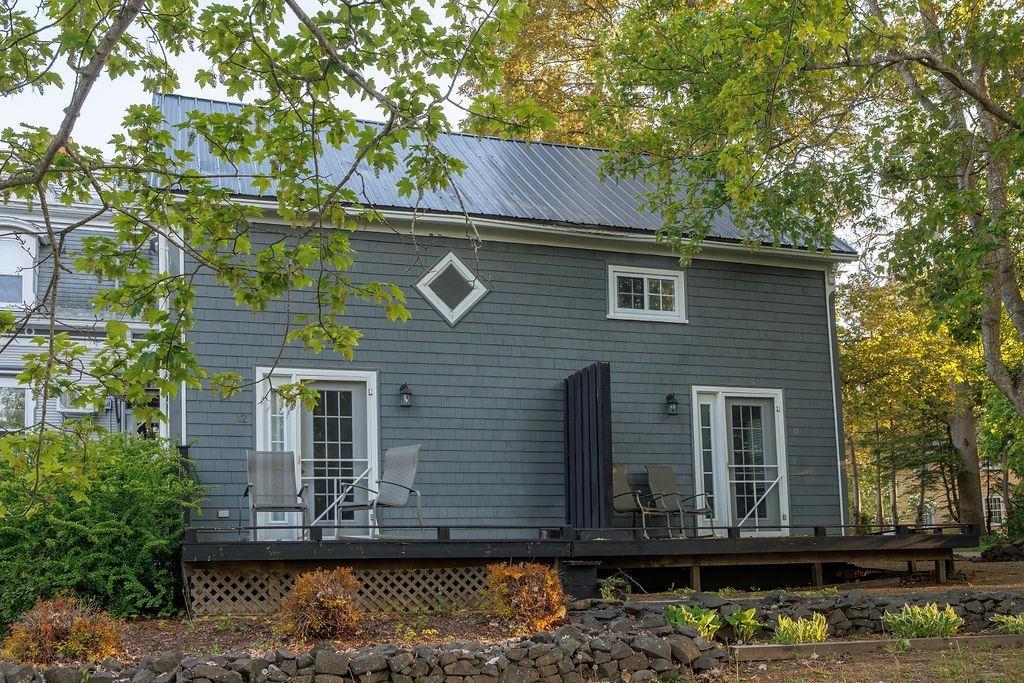 $1,998,000.00: 494 St George Street, Annapolis Royal