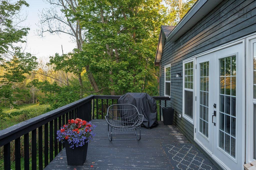 $1,998,000.00: 494 St George Street, Annapolis Royal