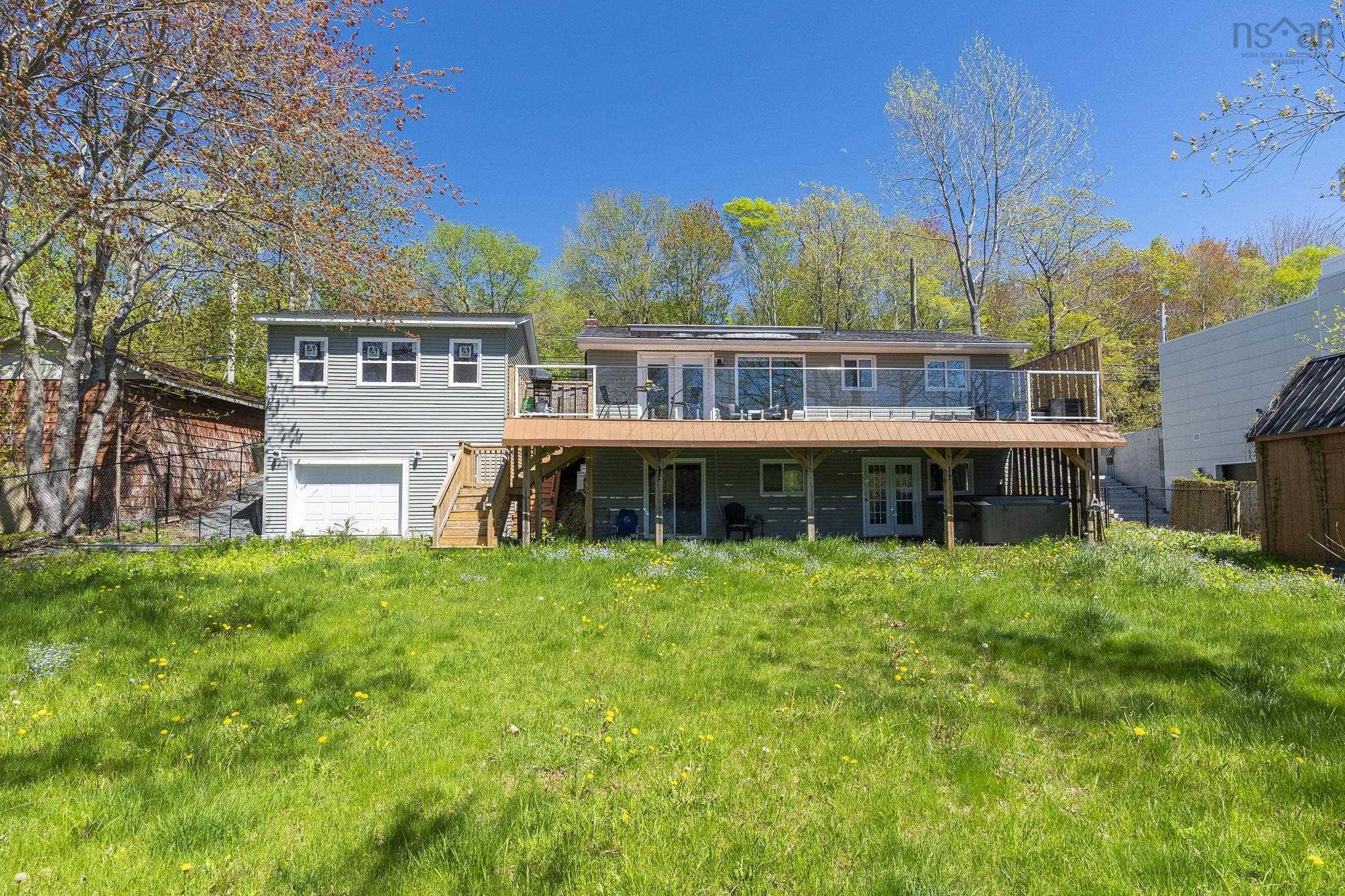 $1,500,000.00: 4103 Highway 2 Highway, Wellington