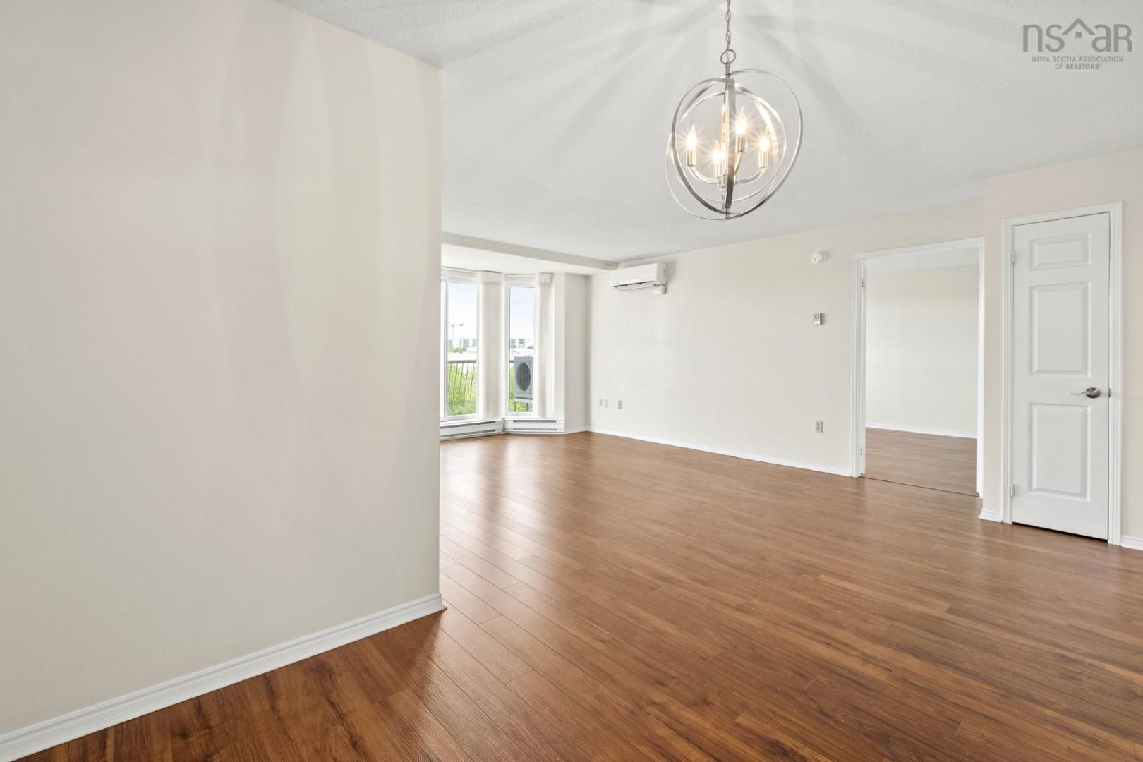 $399,900.00: 910 30 Brookdale Crescent, Dartmouth