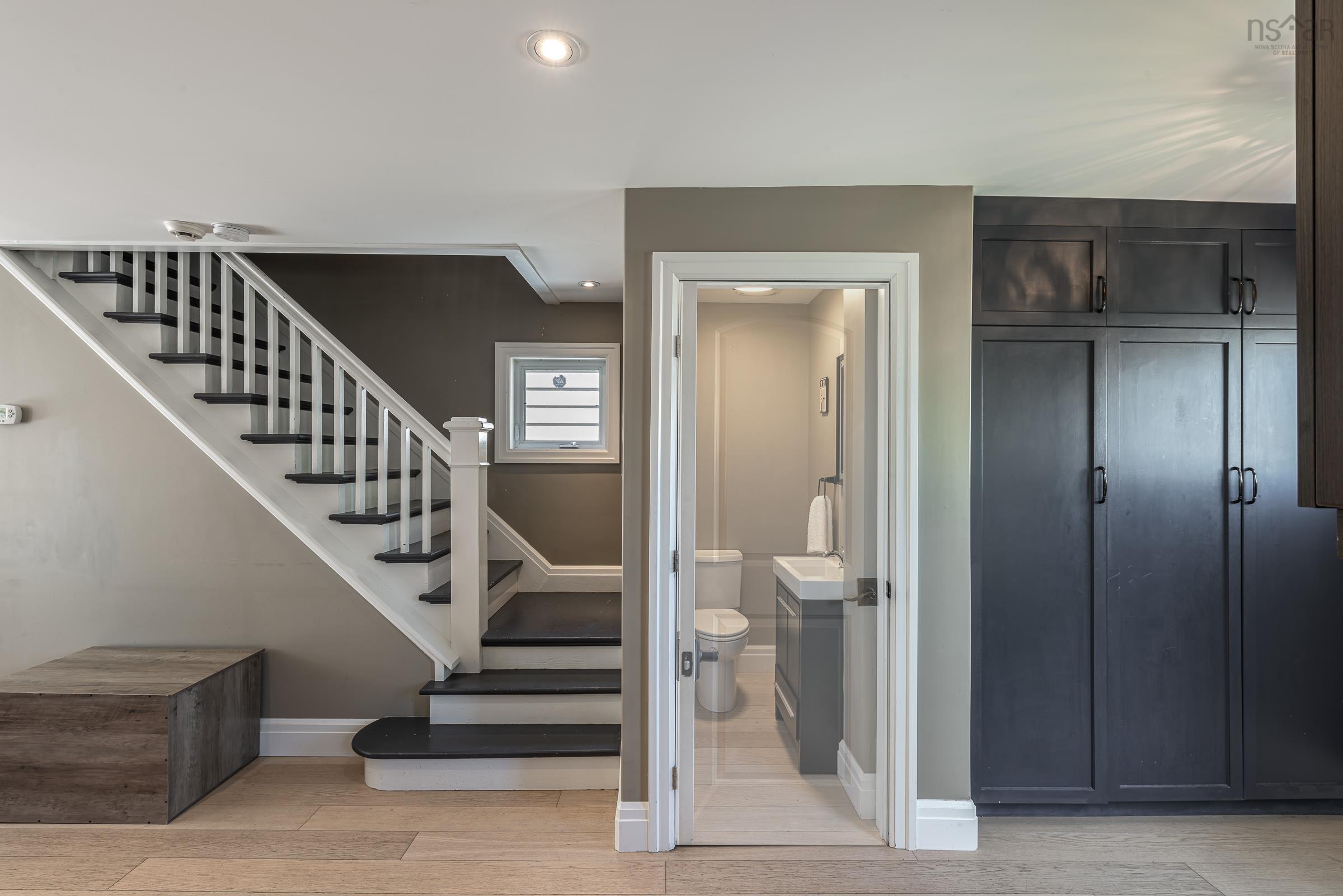 $714,900.00: 6034 Leeds, Halifax Peninsula