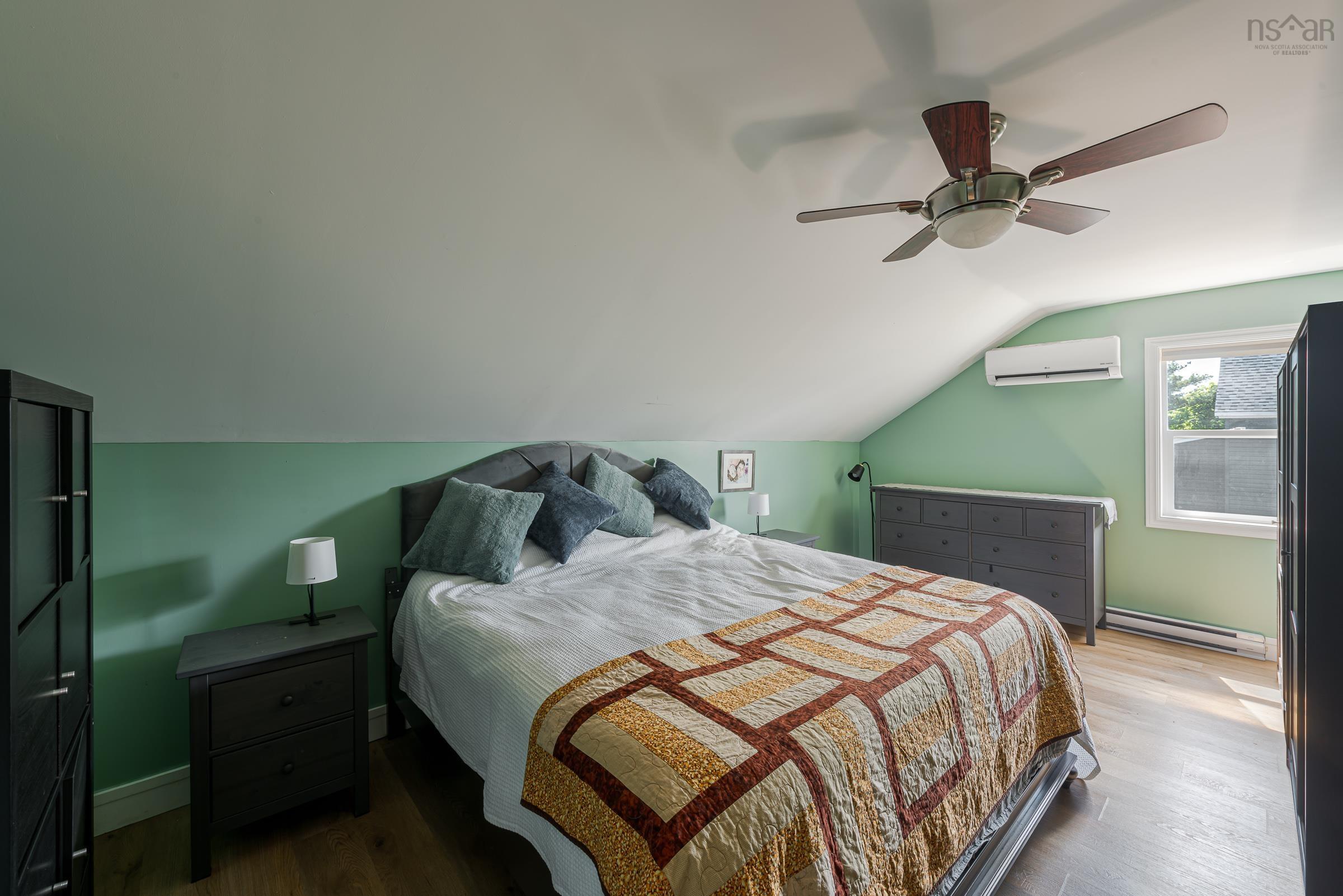 $714,900.00: 6034 Leeds, Halifax Peninsula