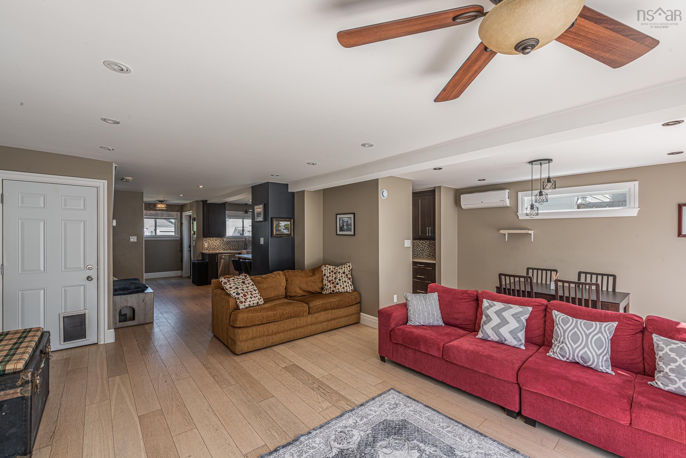 $714,900.00: 6034 Leeds, Halifax Peninsula