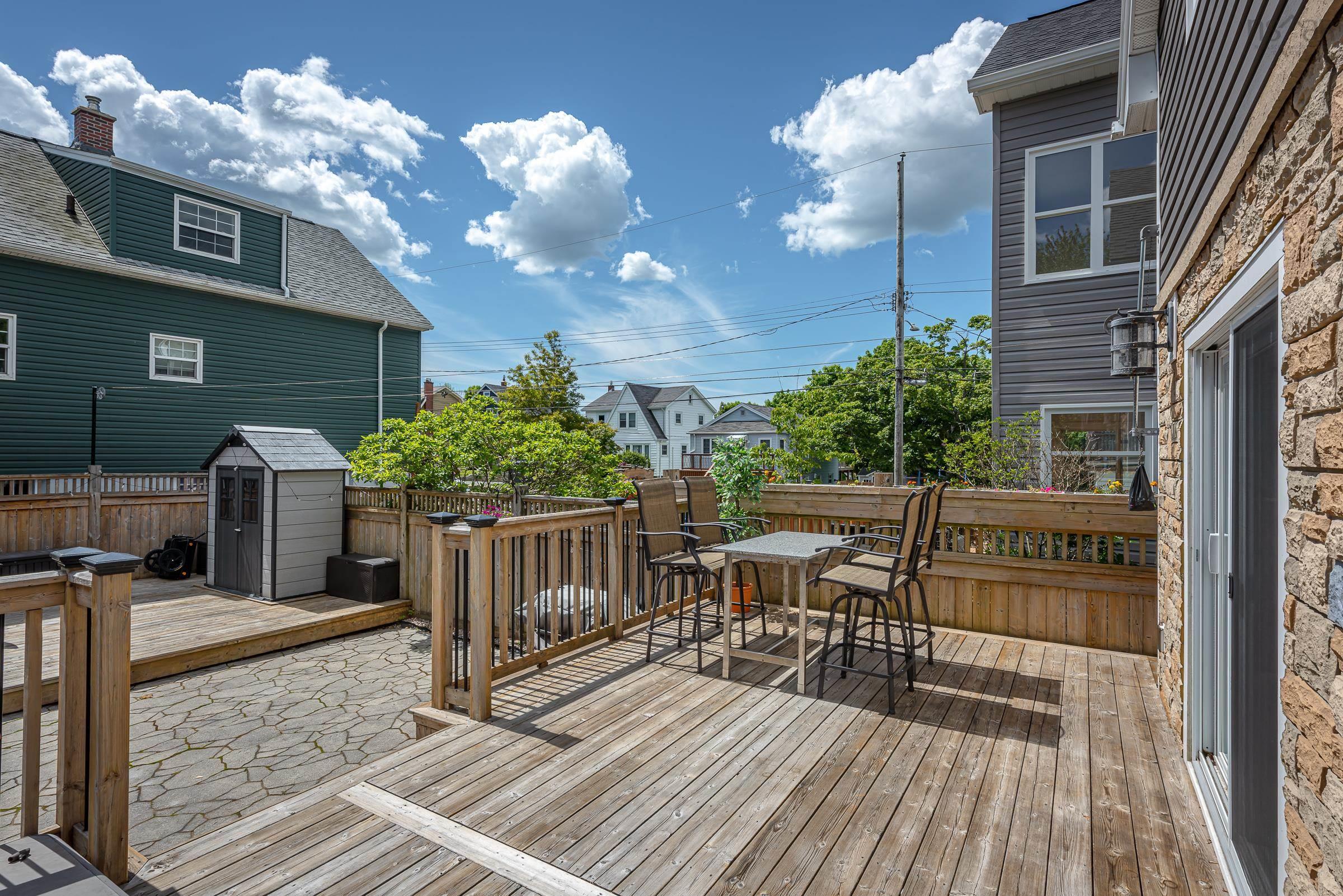 $714,900.00: 6034 Leeds, Halifax Peninsula