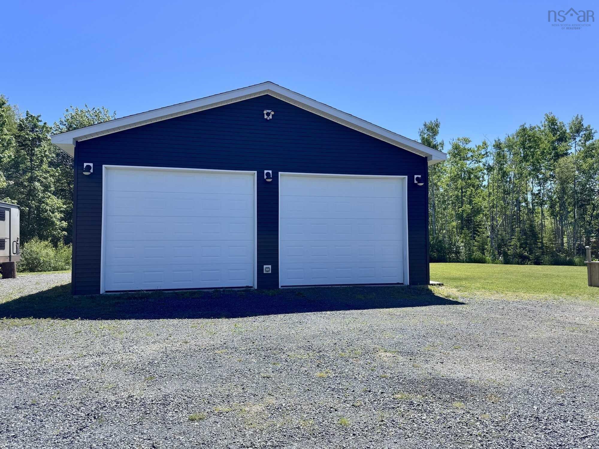 $525,000.00: 934 Loch Broom Loop, Loch Broom